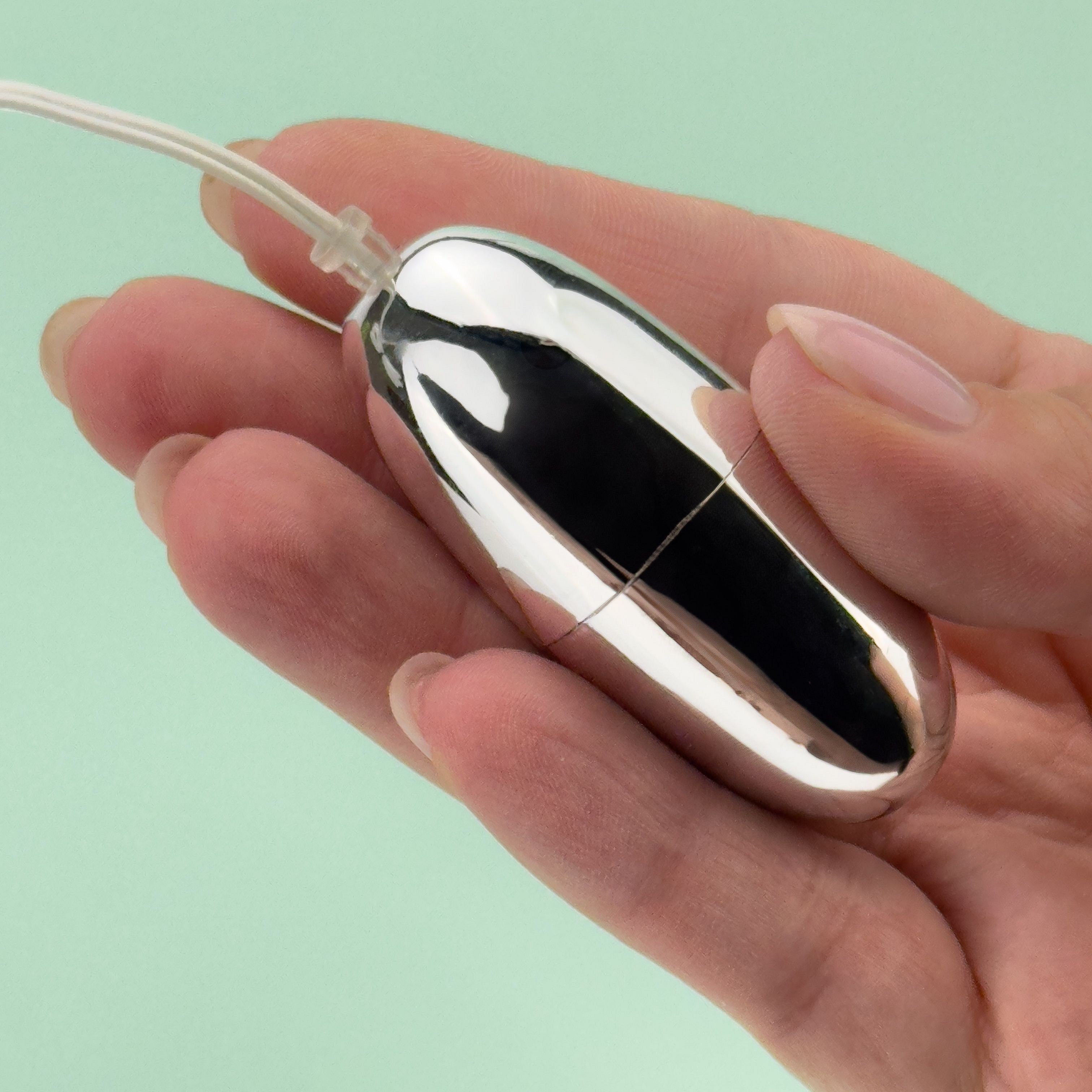 Simple Pleasures Egg Vibrator with Control product image 3