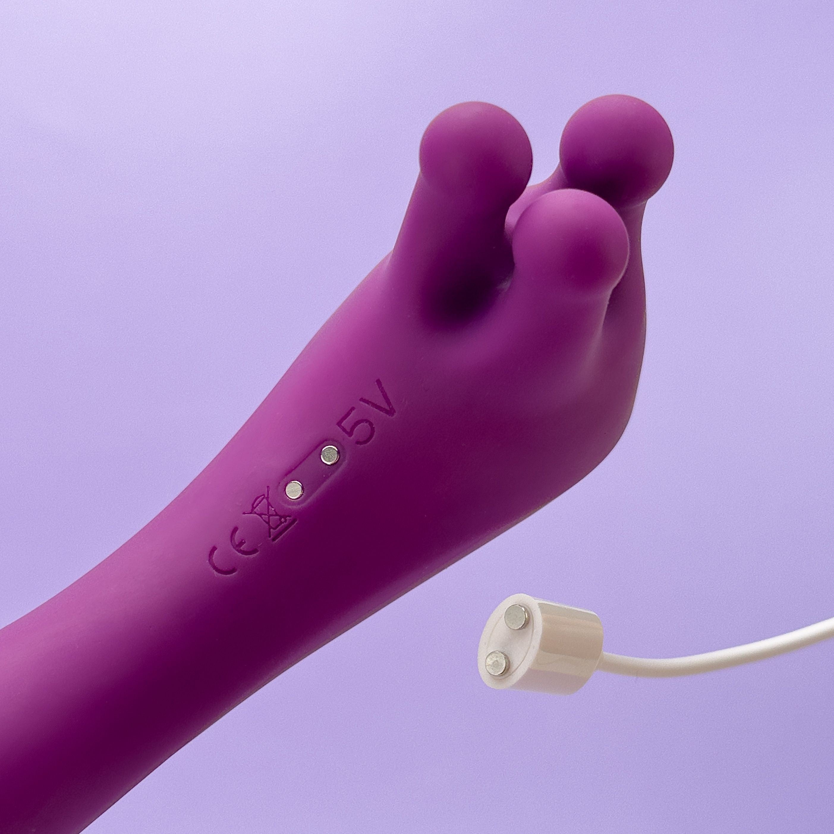 Exalter Fondling Clit Vibrator product image 5