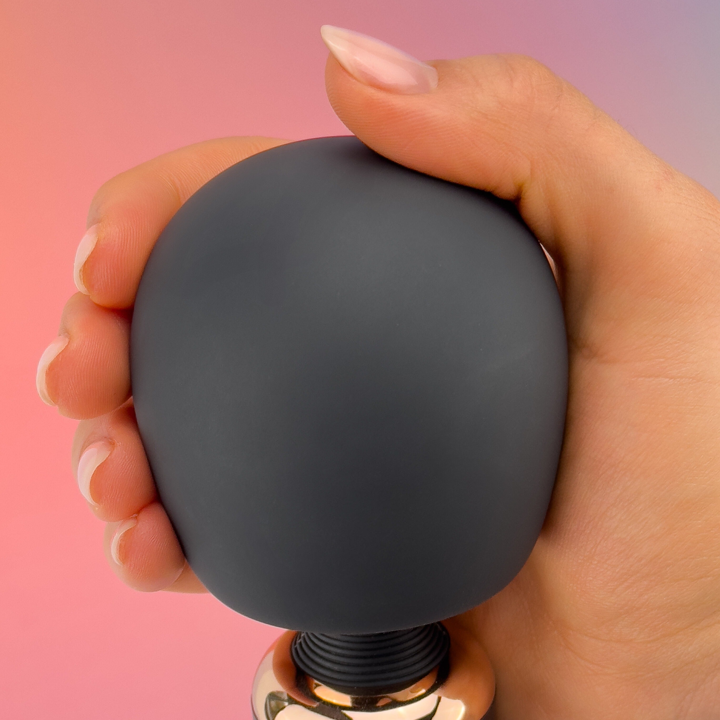 Throb Vibrating Wand product image 3