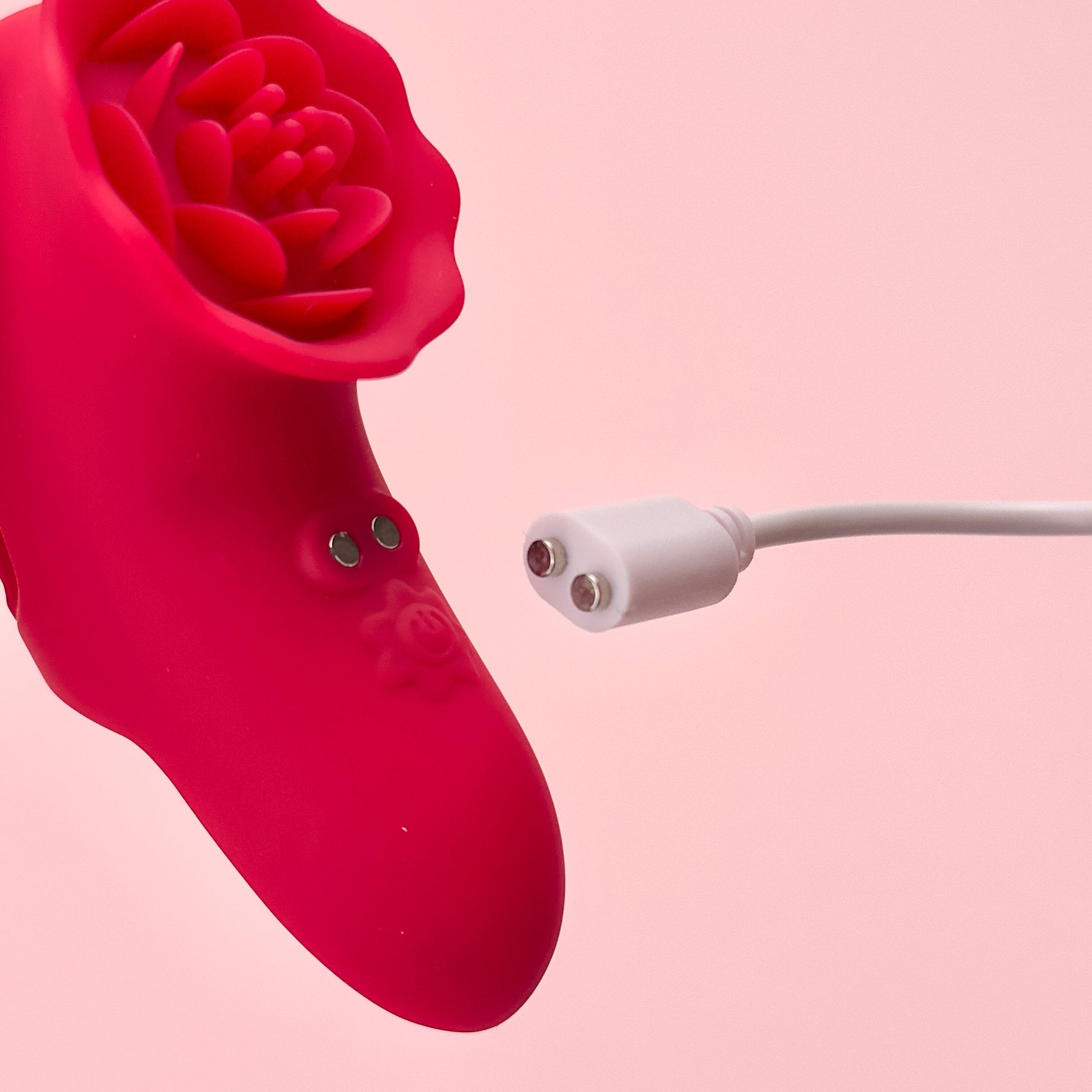 Mini Rose Rose Finger Vibrator product image 3