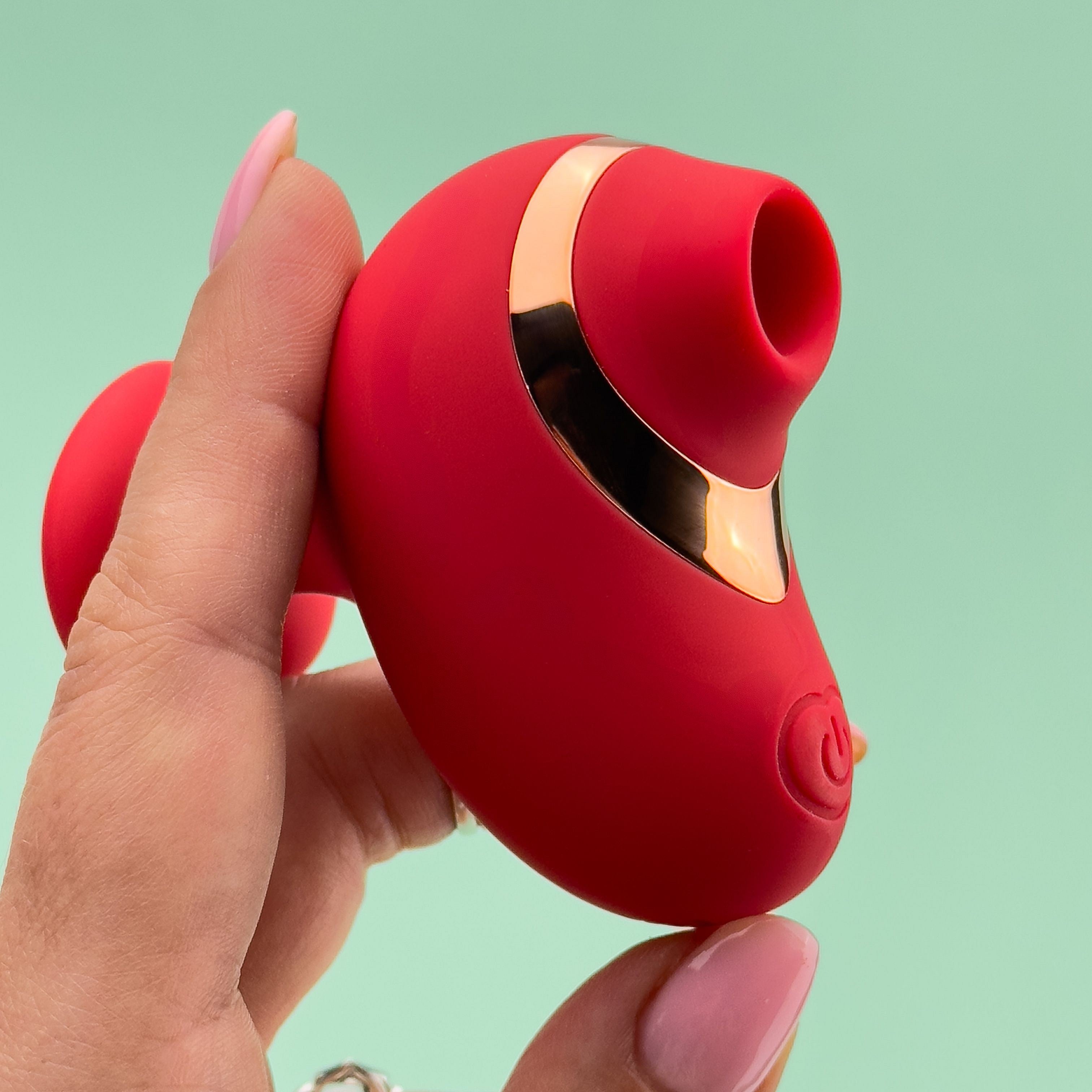 Serene Clit Sucker product image 1