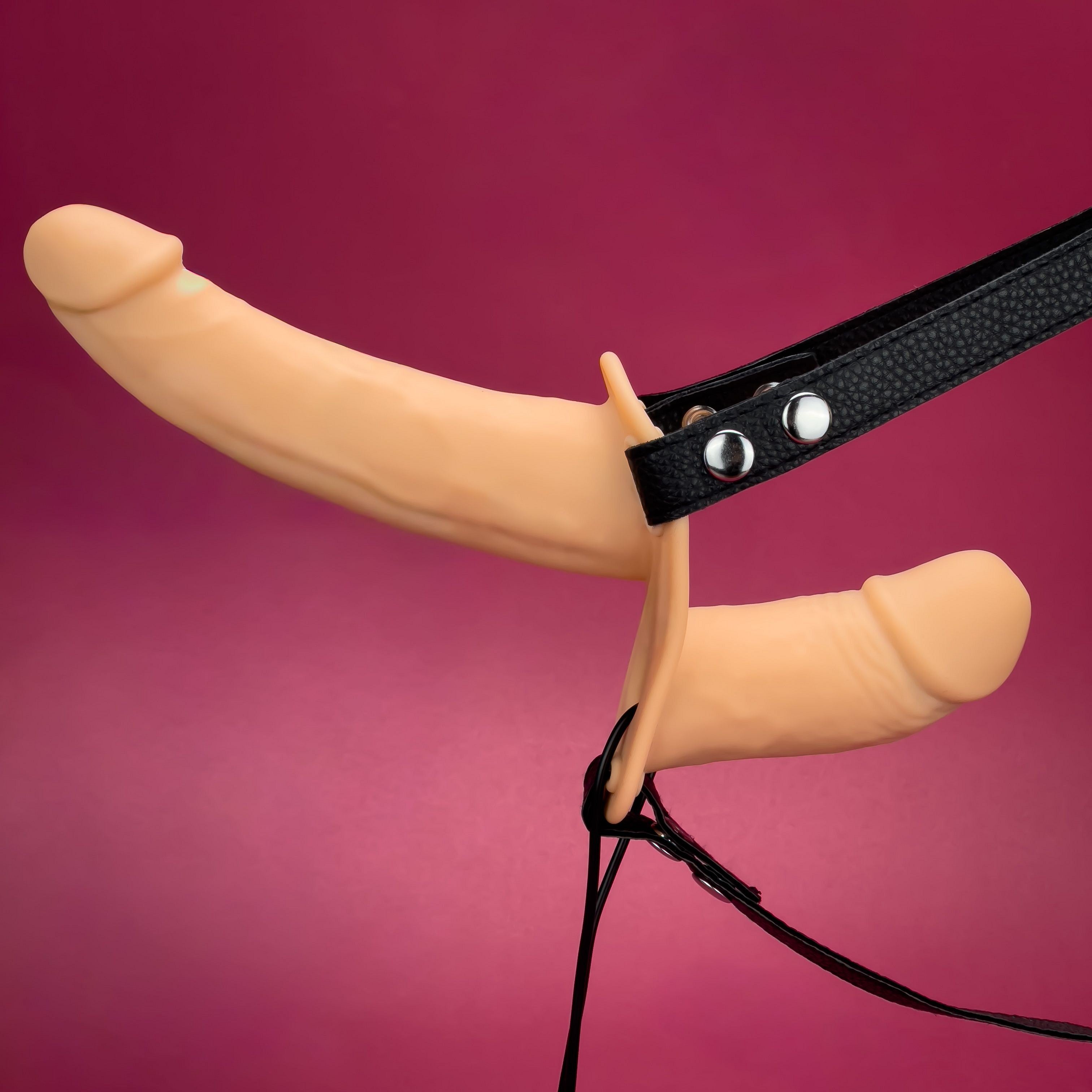 Vibrating Double Thruster Double Sided Vibrating Strap On product image 1