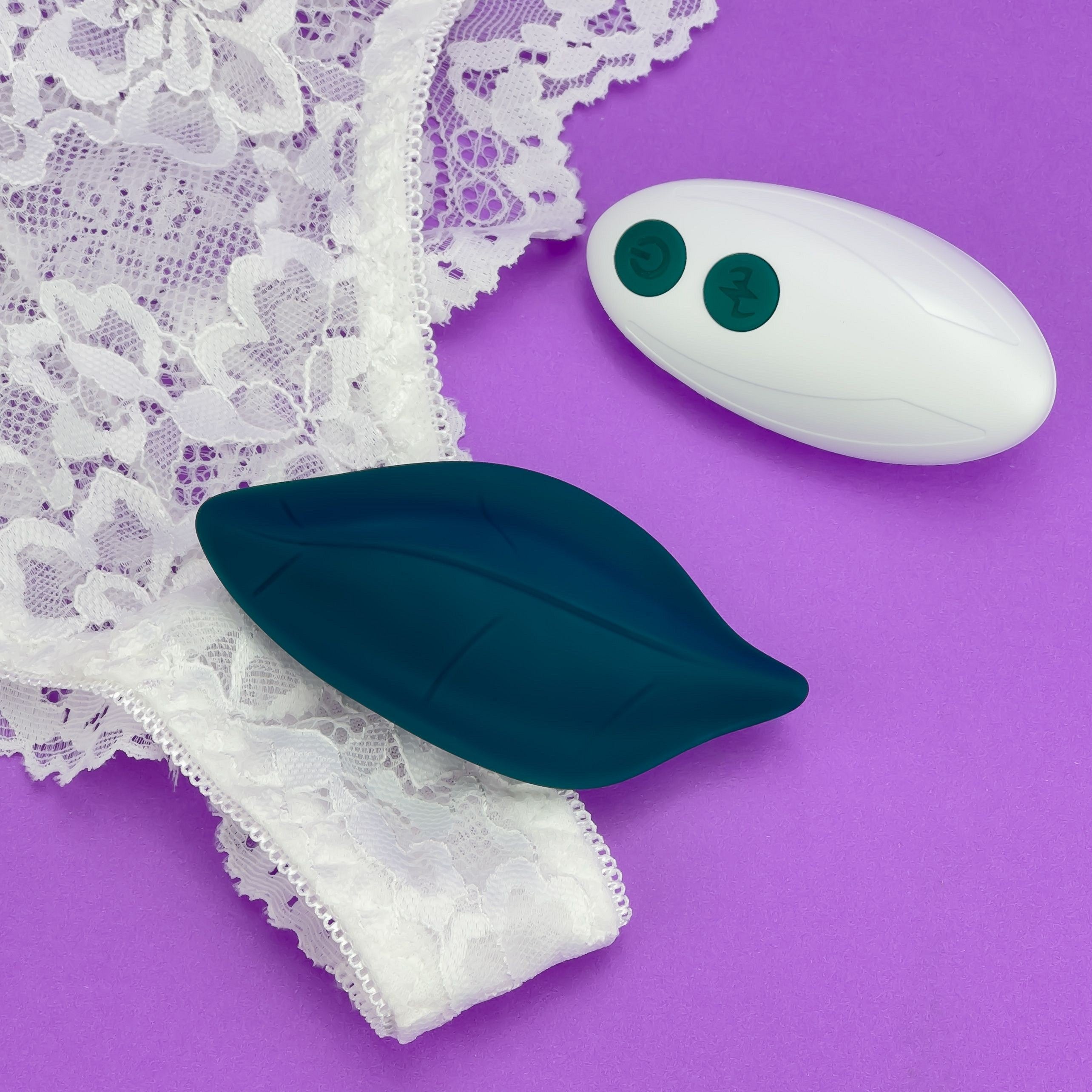 Leaf Panty Vibrator product image 7
