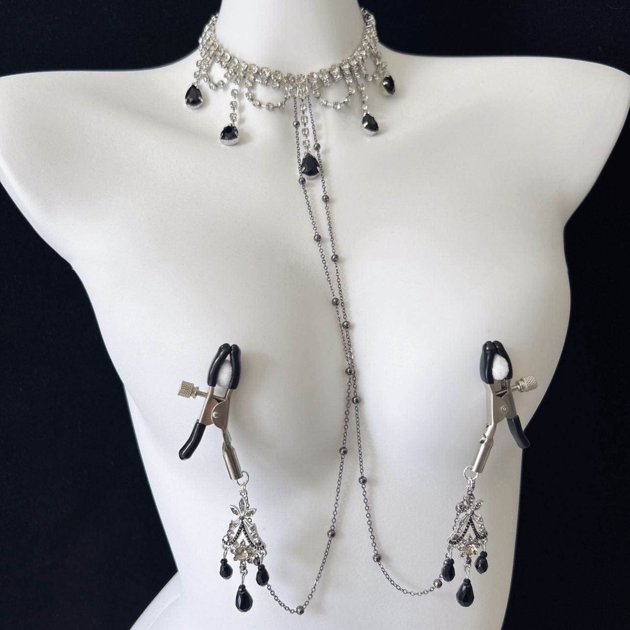 Exquisite Black Gem Diamond Choker with Nipple Clamps-IntimiLife
