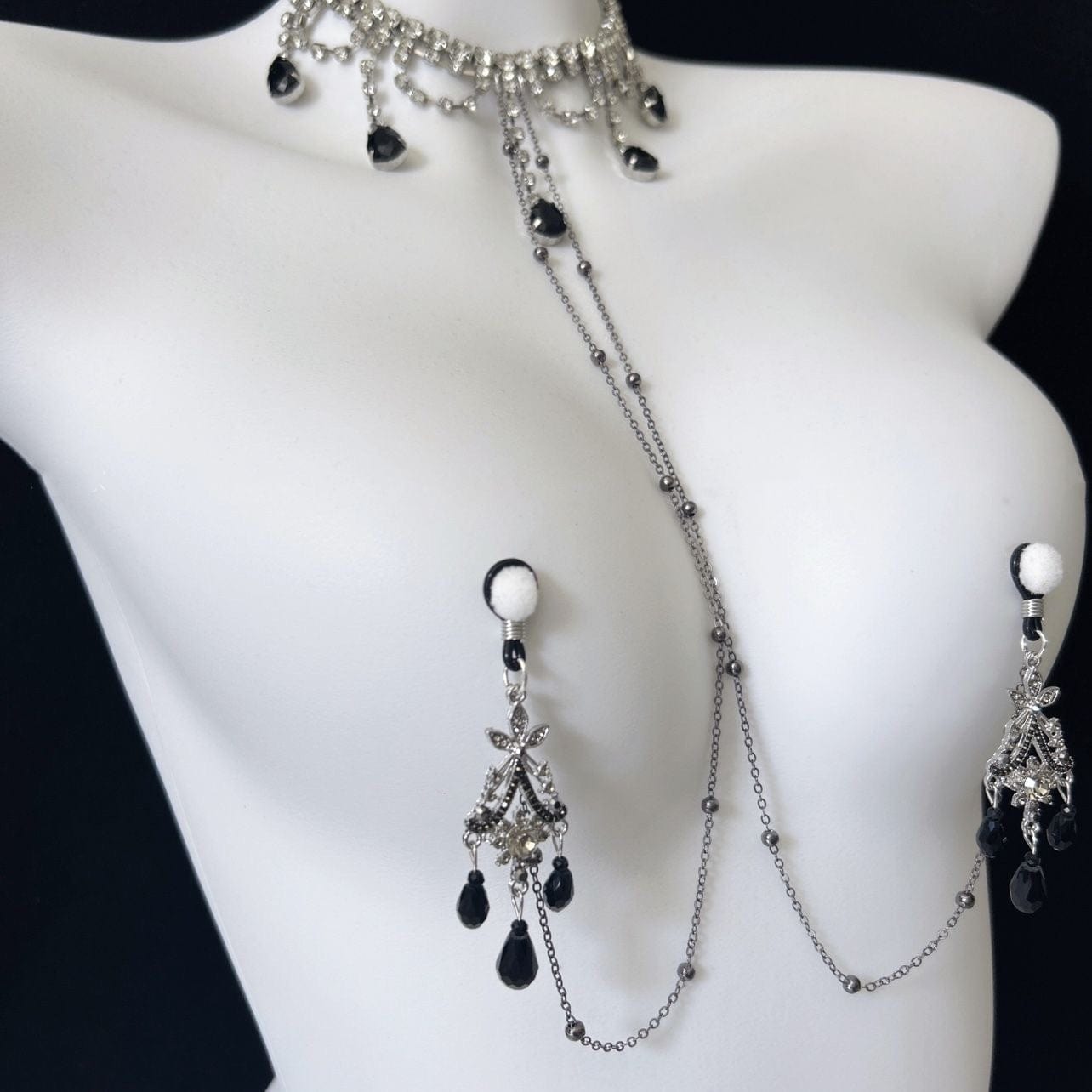 Exquisite Black Gem Diamond Choker with Nipple Clamps-IntimiLife