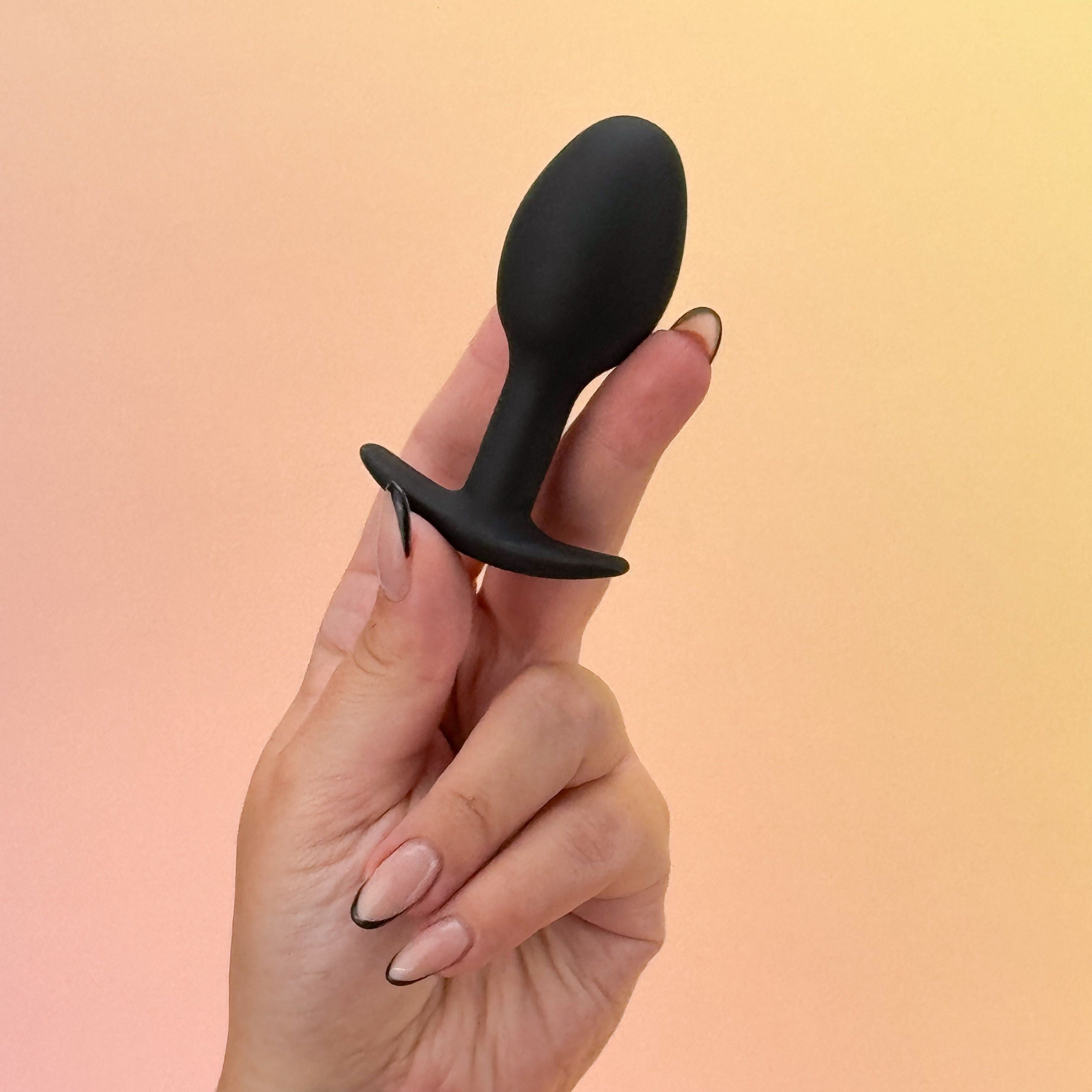 Wiggle Plug Butt Plug with Motion Ball product image 2
