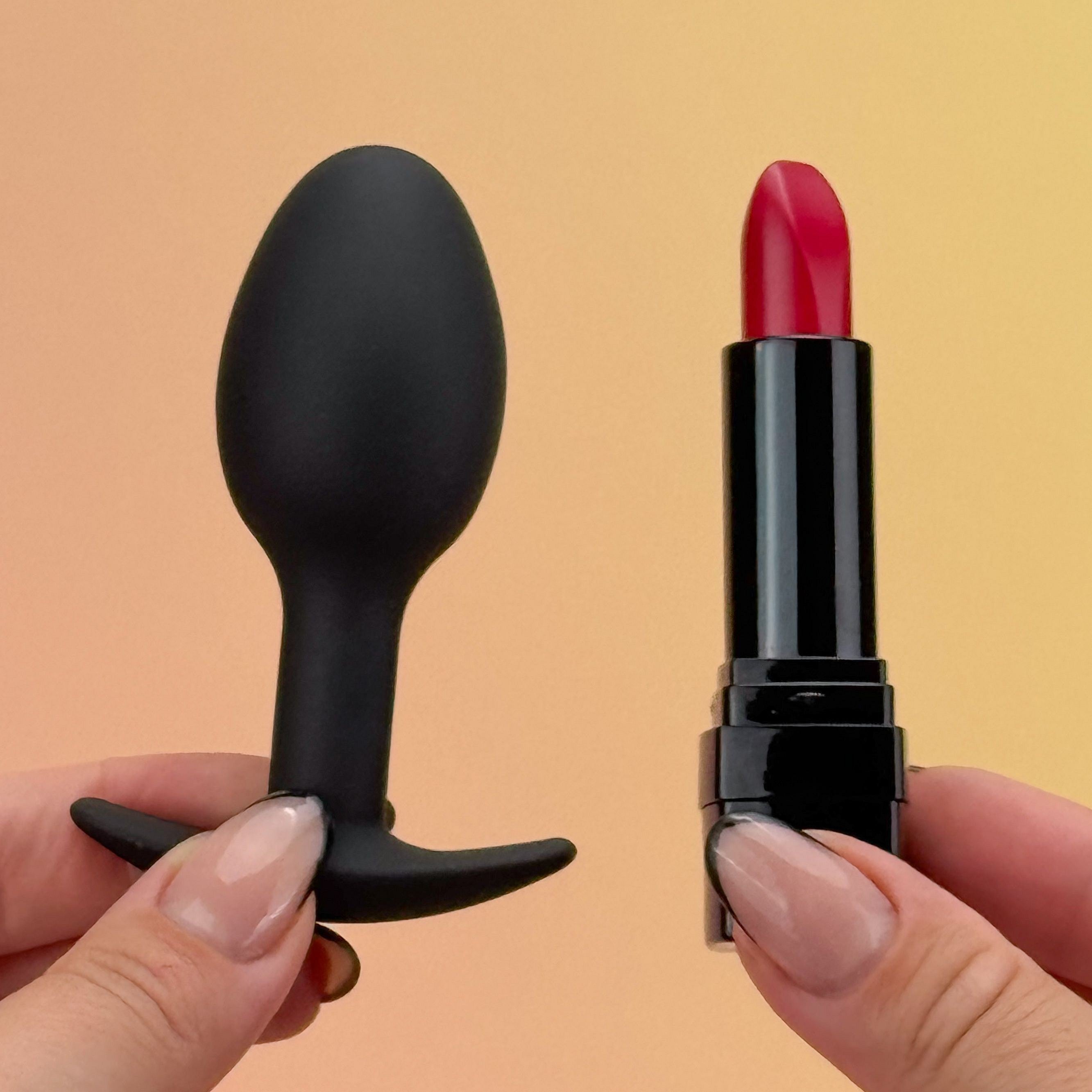 Wiggle Plug Butt Plug with Motion Ball product image 3