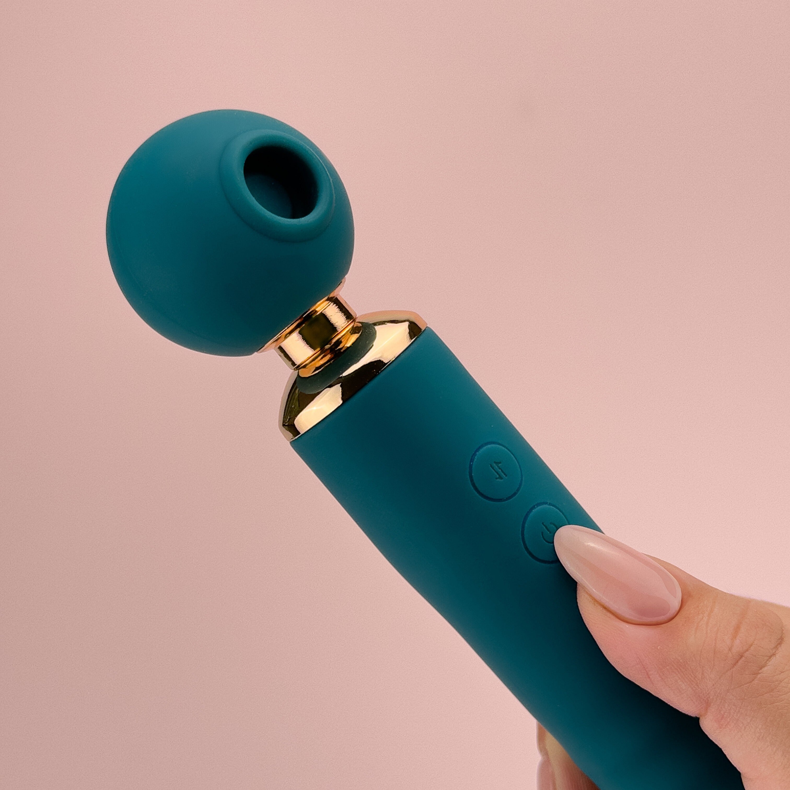 Talent Sucking Wand Vibrator product image 3