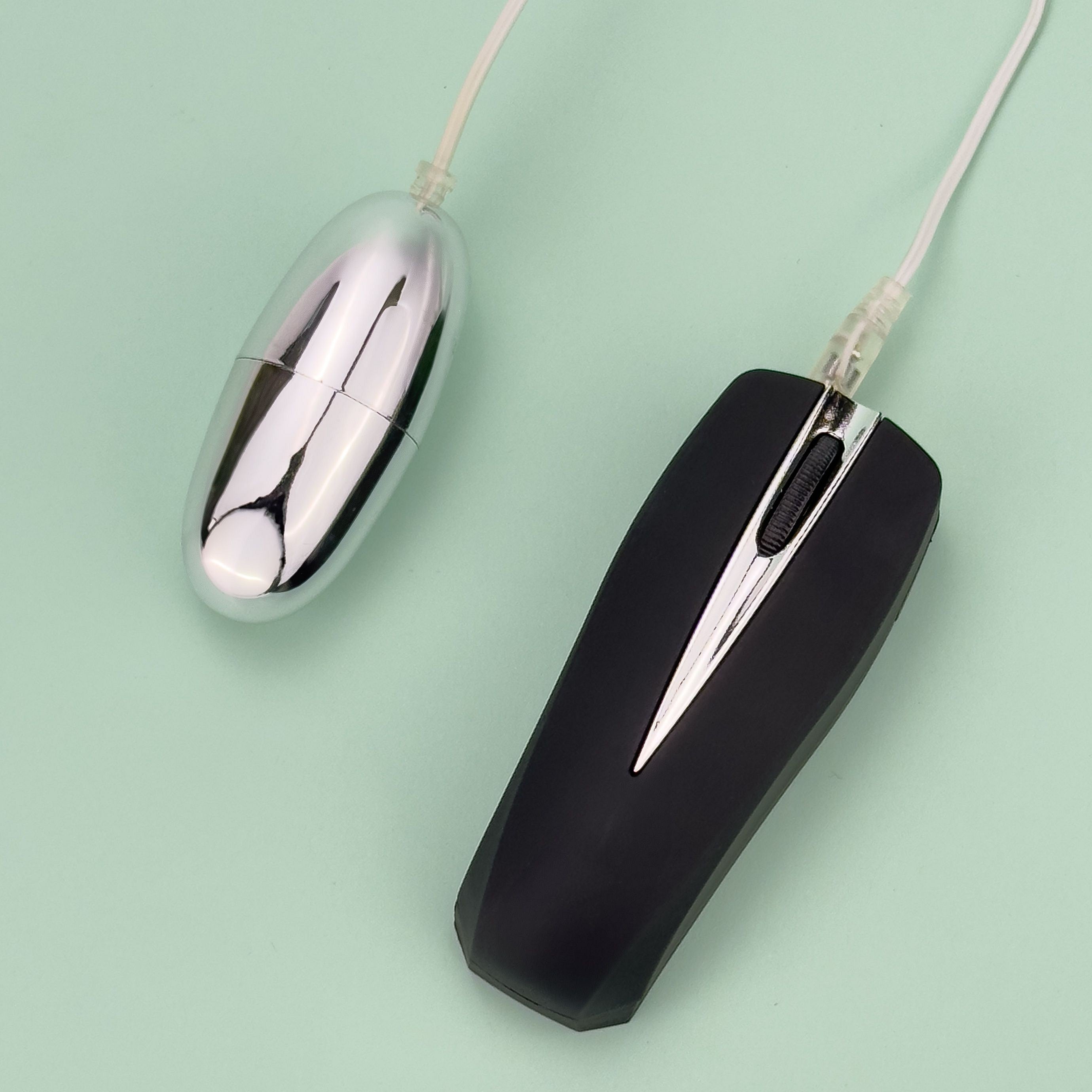 Simple Pleasures Egg Vibrator with Control product image 1