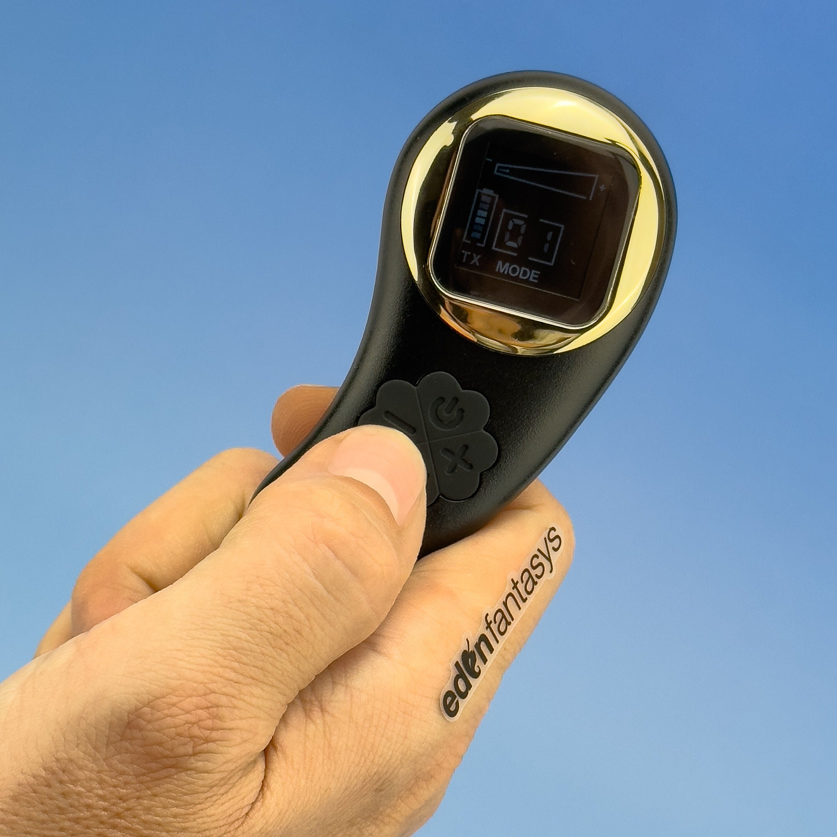 Unity 3 C Shaped Vibrator with Remote product image 4