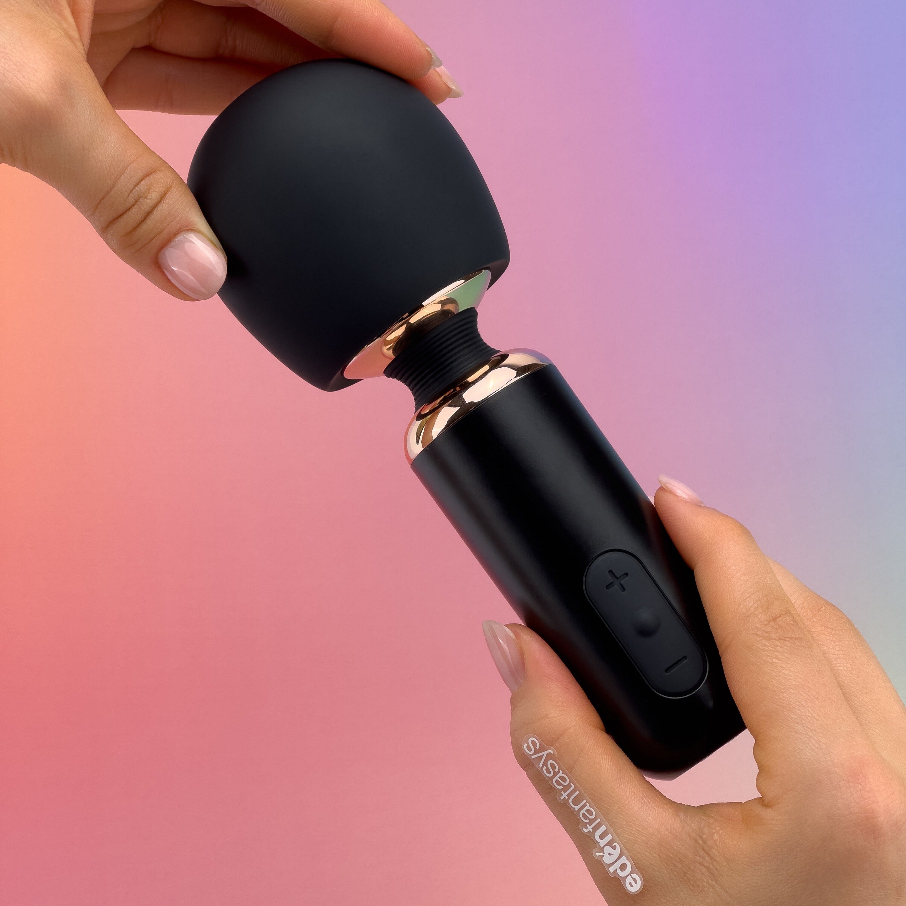 Throb Vibrating Wand product image 4