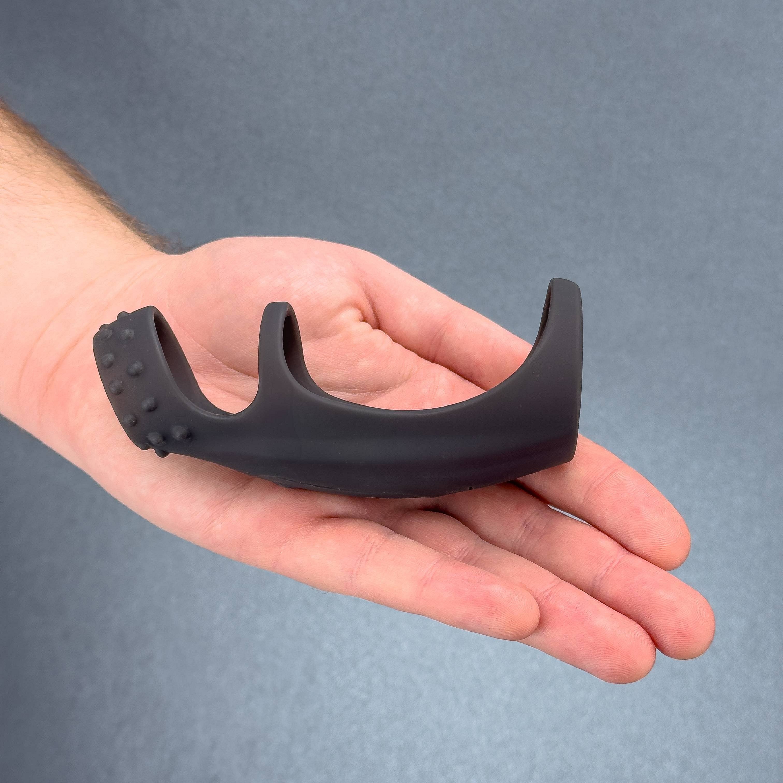Pleasure Maximizer Vibrating Penis Sleeve product image 2