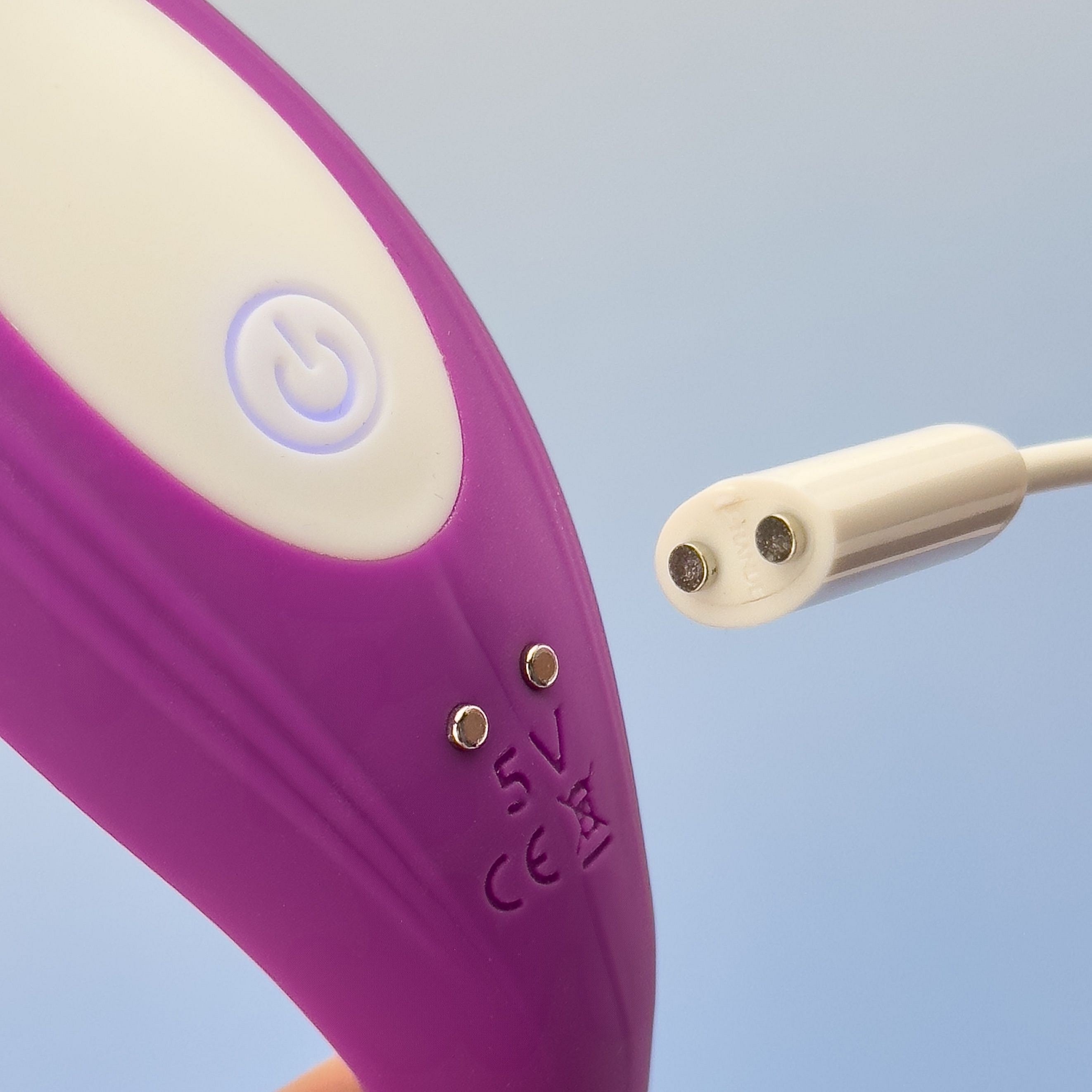 Bon Curl C Shaped Vibrator with Remote product image 8