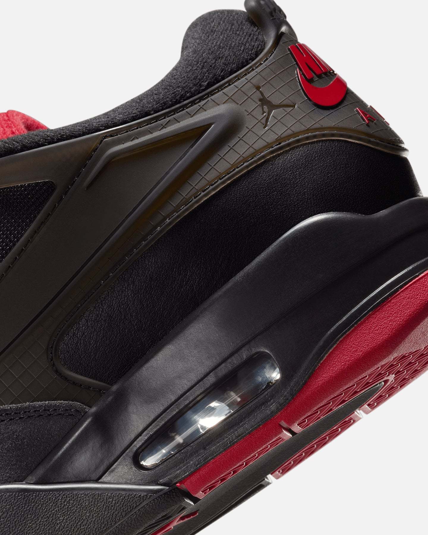 Jorthtdan Air 4 RM Black/Varisty Red