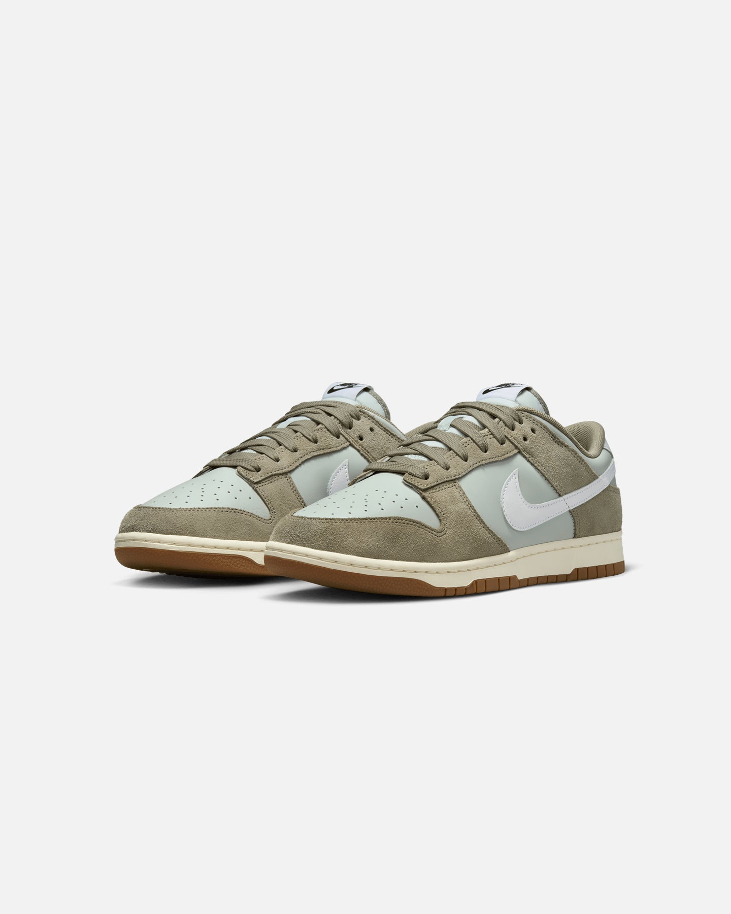 Nithtke Dunk Low Retro SE "Light Silver" Light Silver/Sail