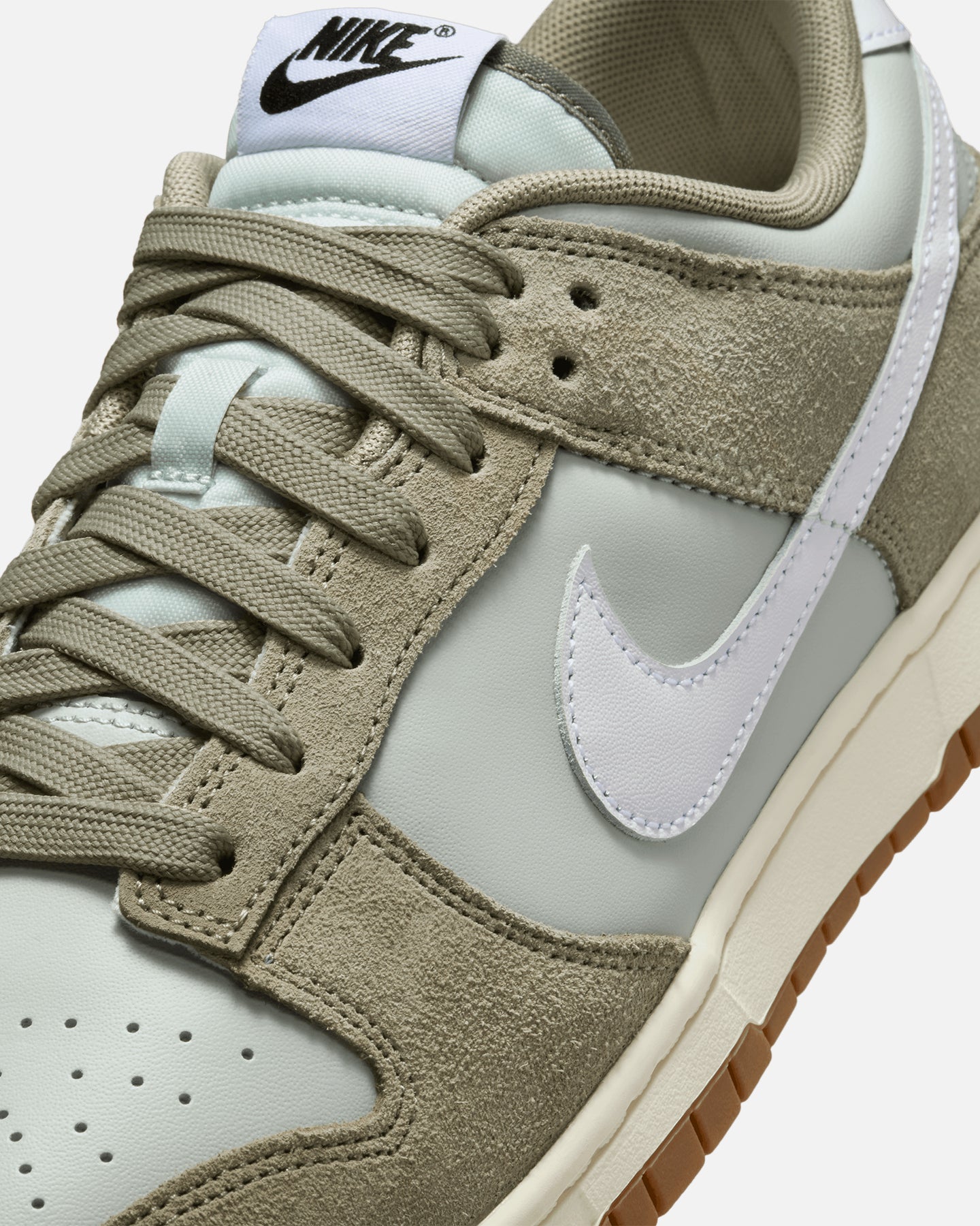 Nithtke Dunk Low Retro SE "Light Silver" Light Silver/Sail