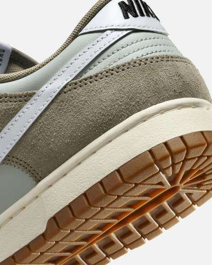 Nithtke Dunk Low Retro SE "Light Silver" Light Silver/Sail