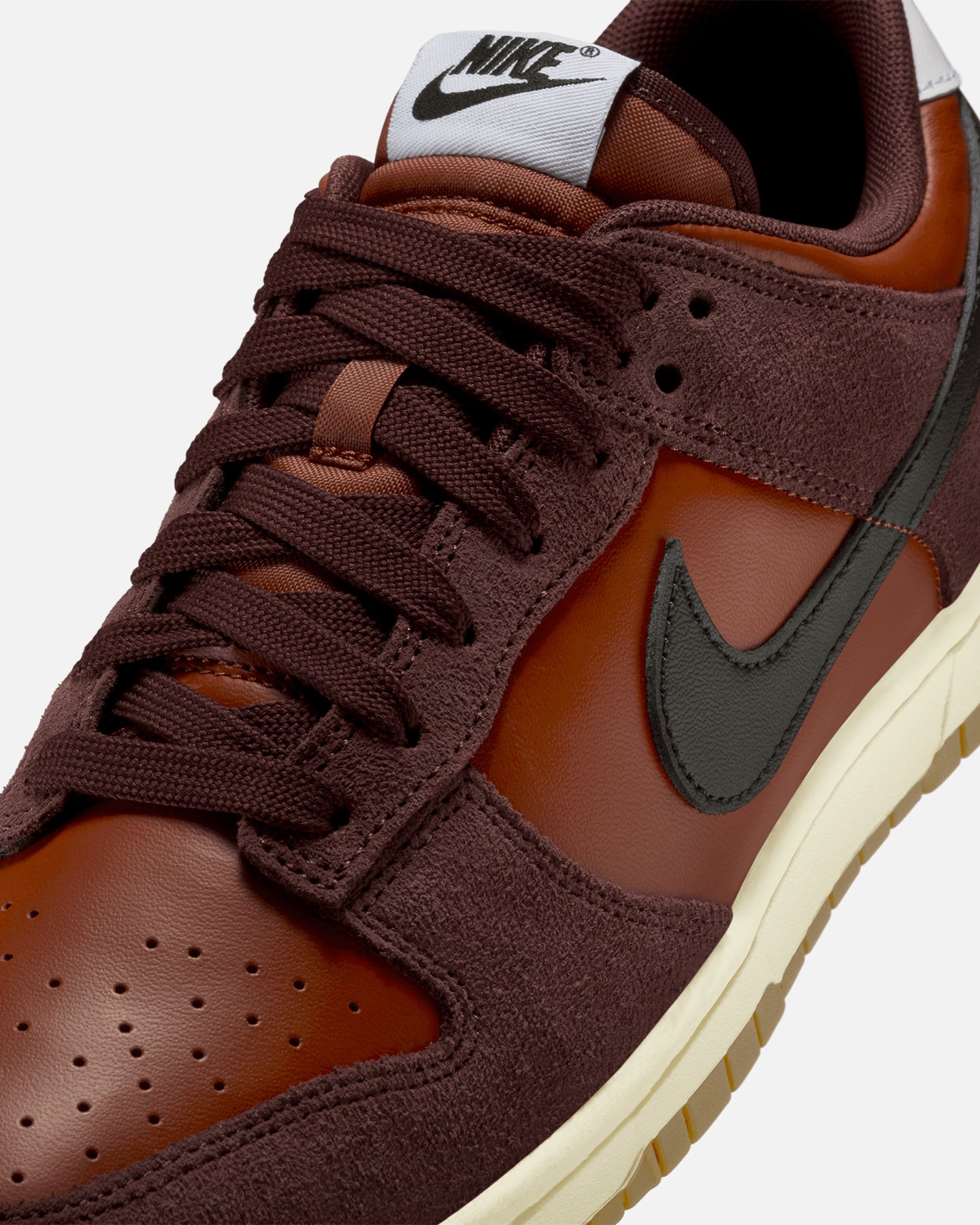 Nithtke Dunk Low Retro SE Mars Stone/Black-Burgundy Crush