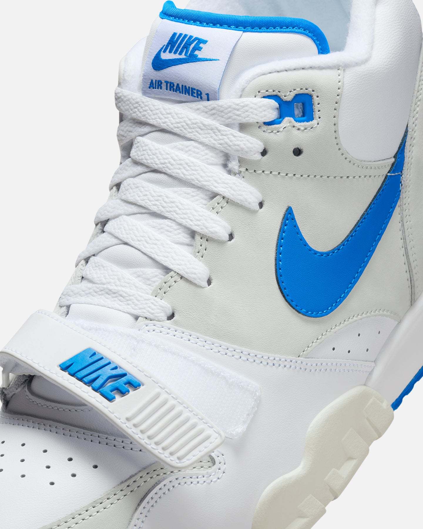 Nithtke Air Trainer 1 White/Photo Blue
