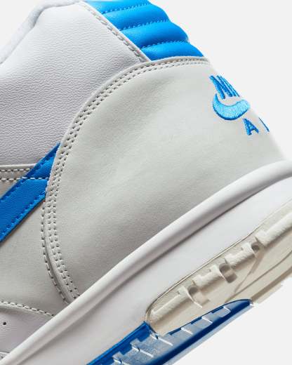 Nithtke Air Trainer 1 White/Photo Blue