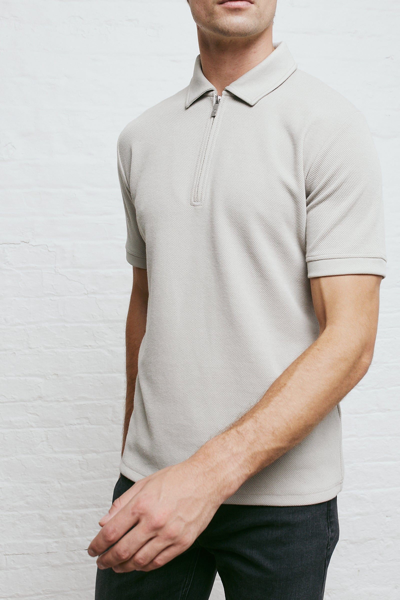 TEXTURED POLO SHIRT - PALE GREY