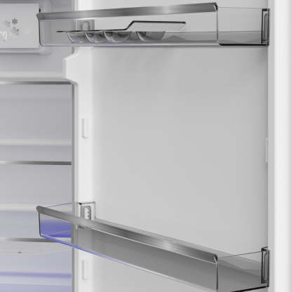 Blomberg KGM4574V Frost Free Fridge Freezer White White