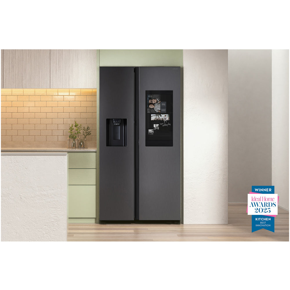 Samsung Bespoke AI RS90F66BEFEU Plumbed American Fridge Freezer with Family Hub Black