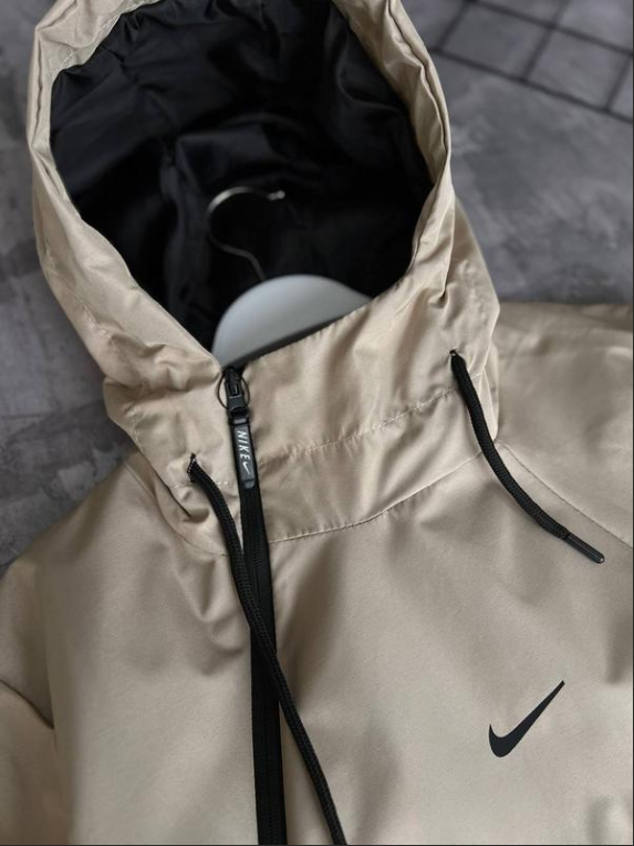 Nike Anorak Beige Jacket