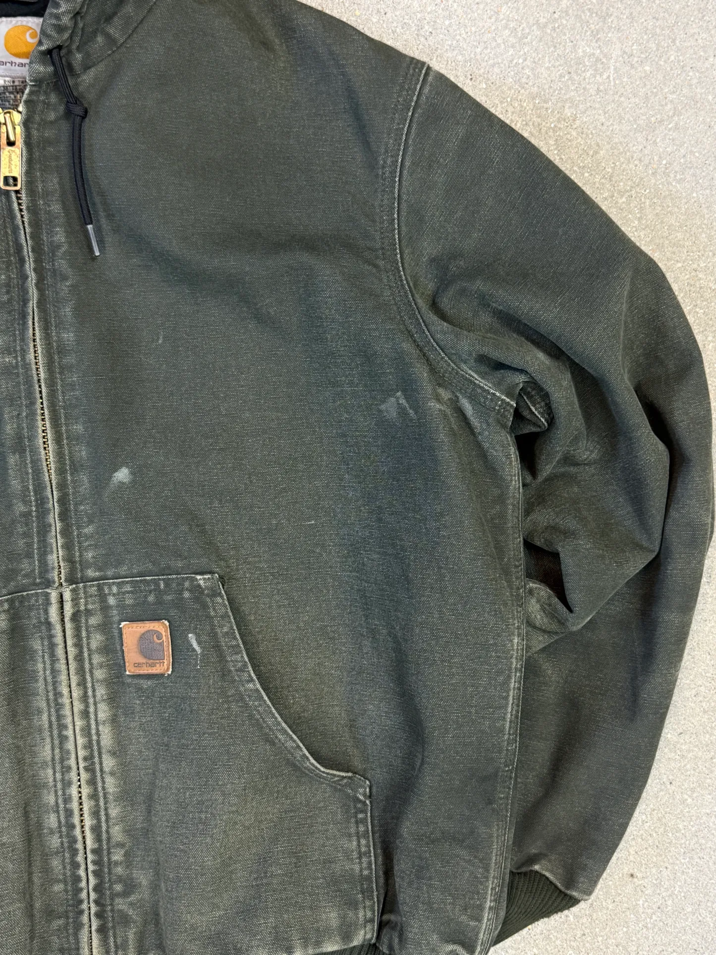 1990s Carhartt Active Jacket J130 MOS in Faded Mossy Green (size M) (Medium Regular)