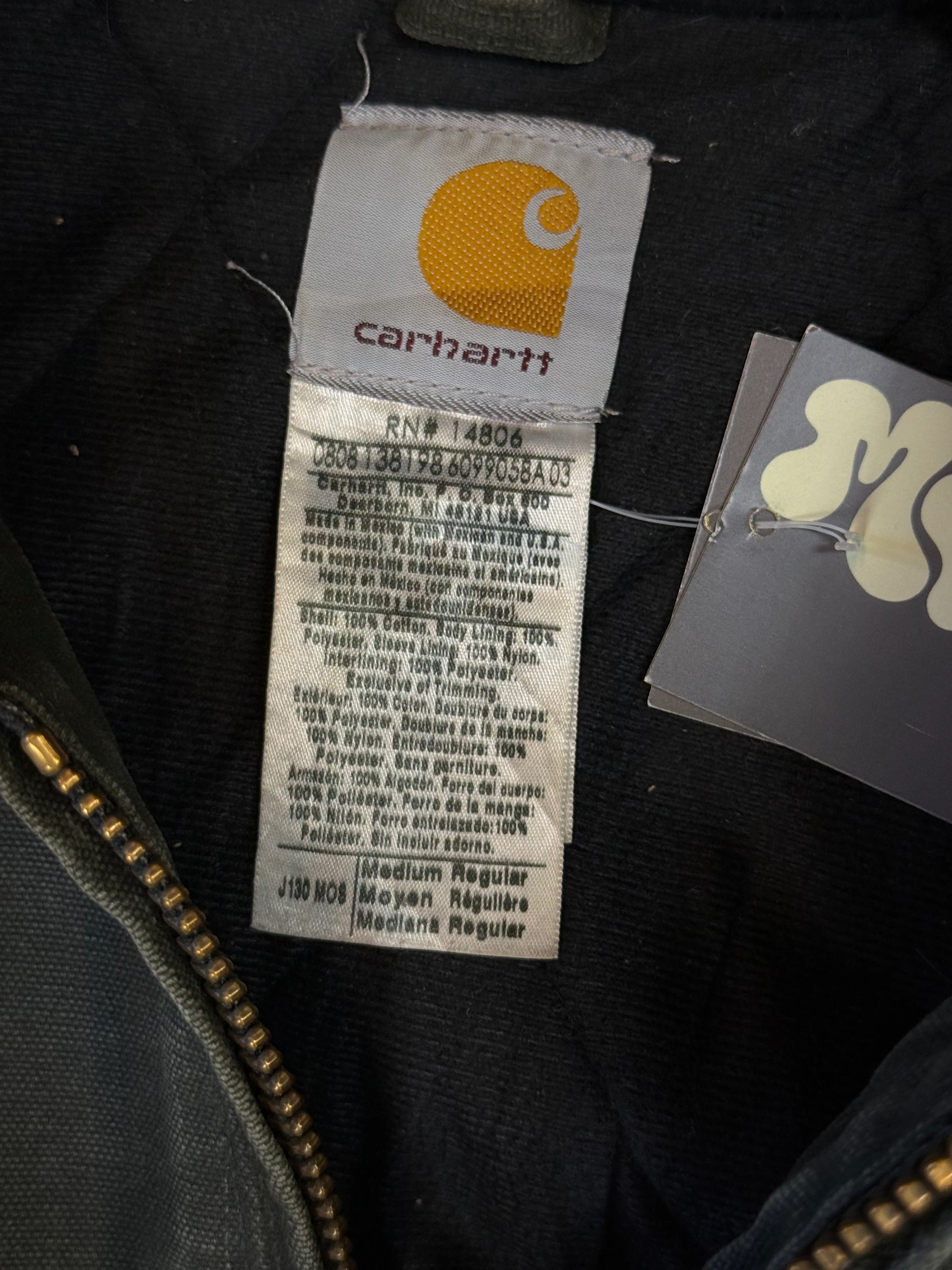 1990s Carhartt Active Jacket J130 MOS in Faded Mossy Green (size M) (Medium Regular)