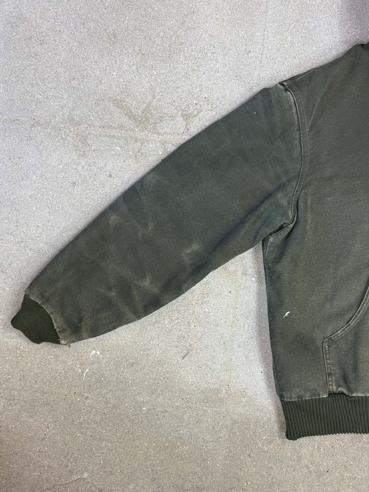 1990s Carhartt Active Jacket J130 MOS in Faded Mossy Green (size M) (Medium Regular)