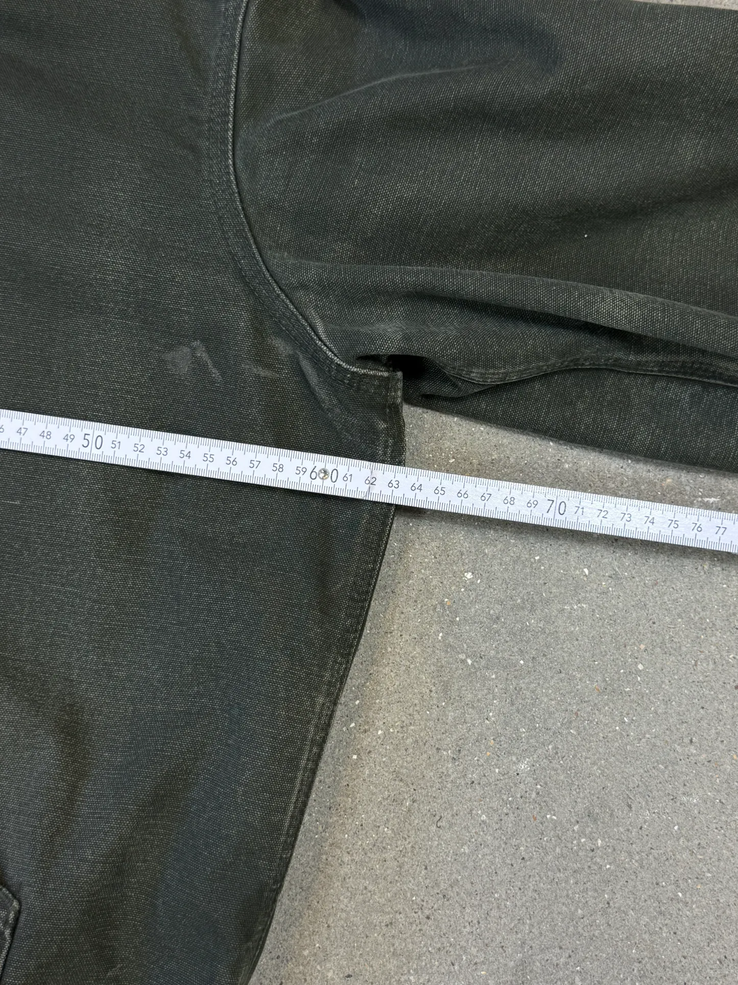 1990s Carhartt Active Jacket J130 MOS in Faded Mossy Green (size M) (Medium Regular)