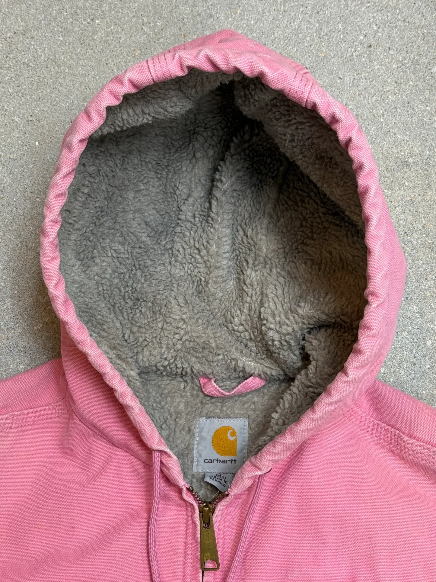 1990s Carhartt Lined Sherpa Hooded Active Jacket WJ141 PKR. Faded bubblegum (womens Small) (Youth Medium 8-10)