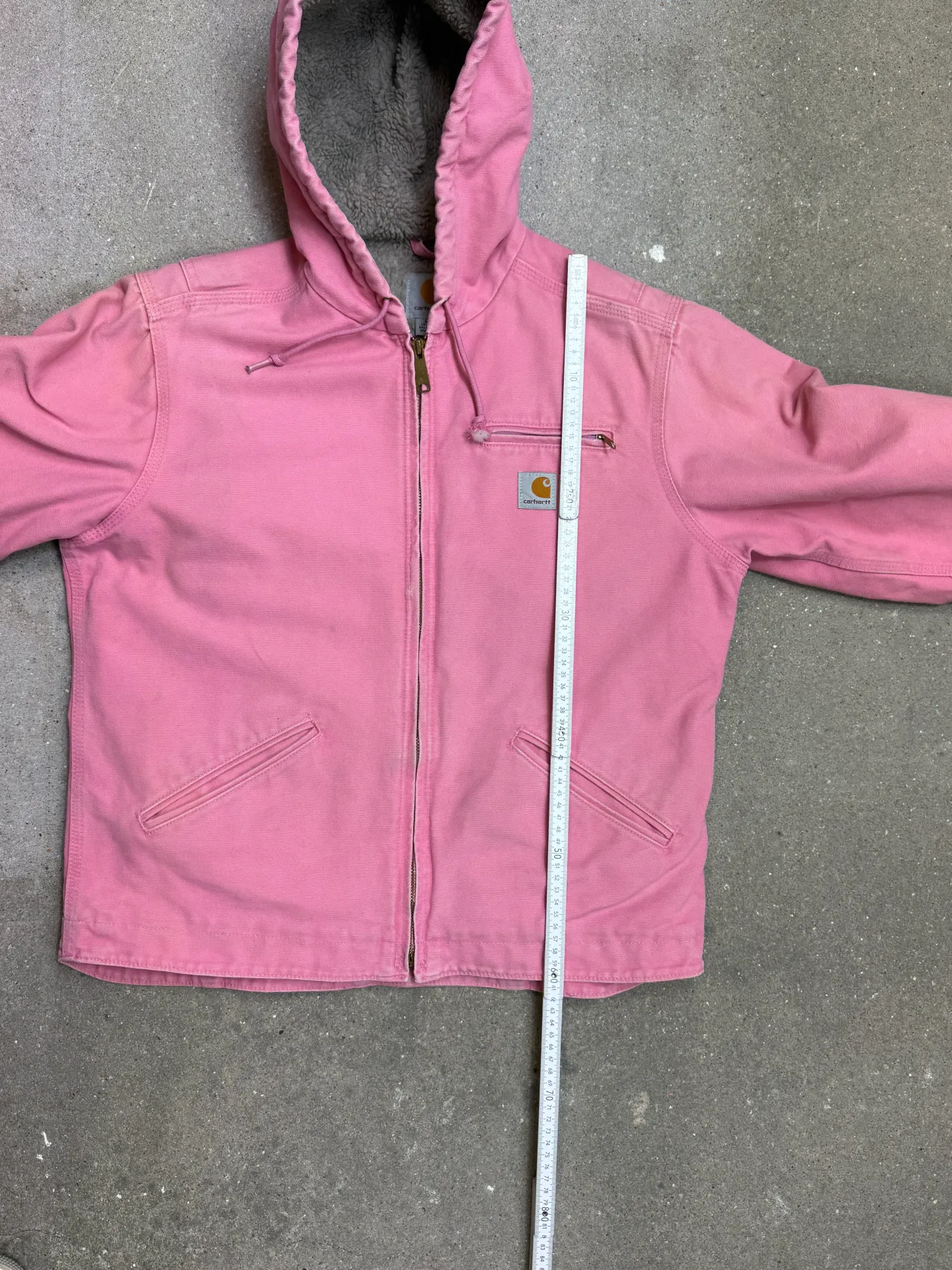 1990s Carhartt Lined Sherpa Hooded Active Jacket WJ141 PKR. Faded bubblegum (womens Small) (Youth Medium 8-10)