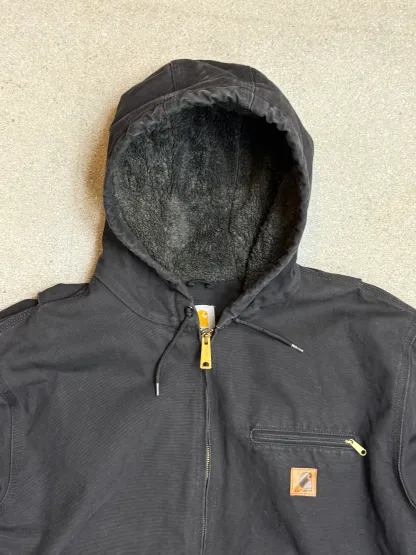 1990s Carhartt J141-BLK Mens Black Sherpa Lined Work Hooded Active Jacket (size XL Regular) Made in Mexico