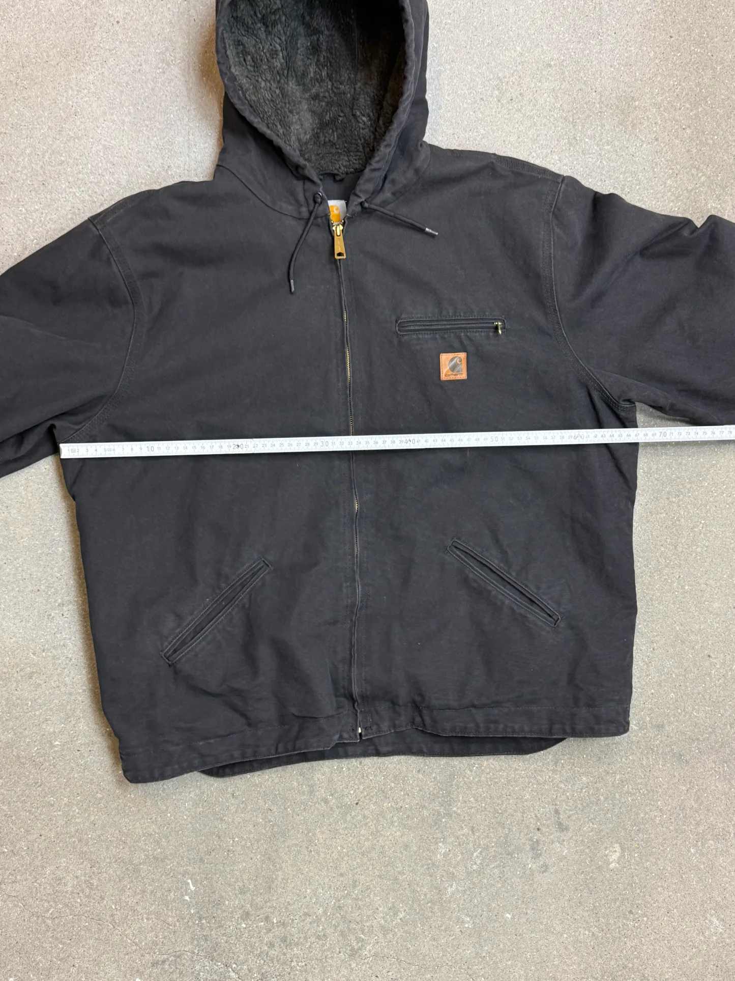 1990s Carhartt J141-BLK Mens Black Sherpa Lined Work Hooded Active Jacket (size XL Regular) Made in Mexico