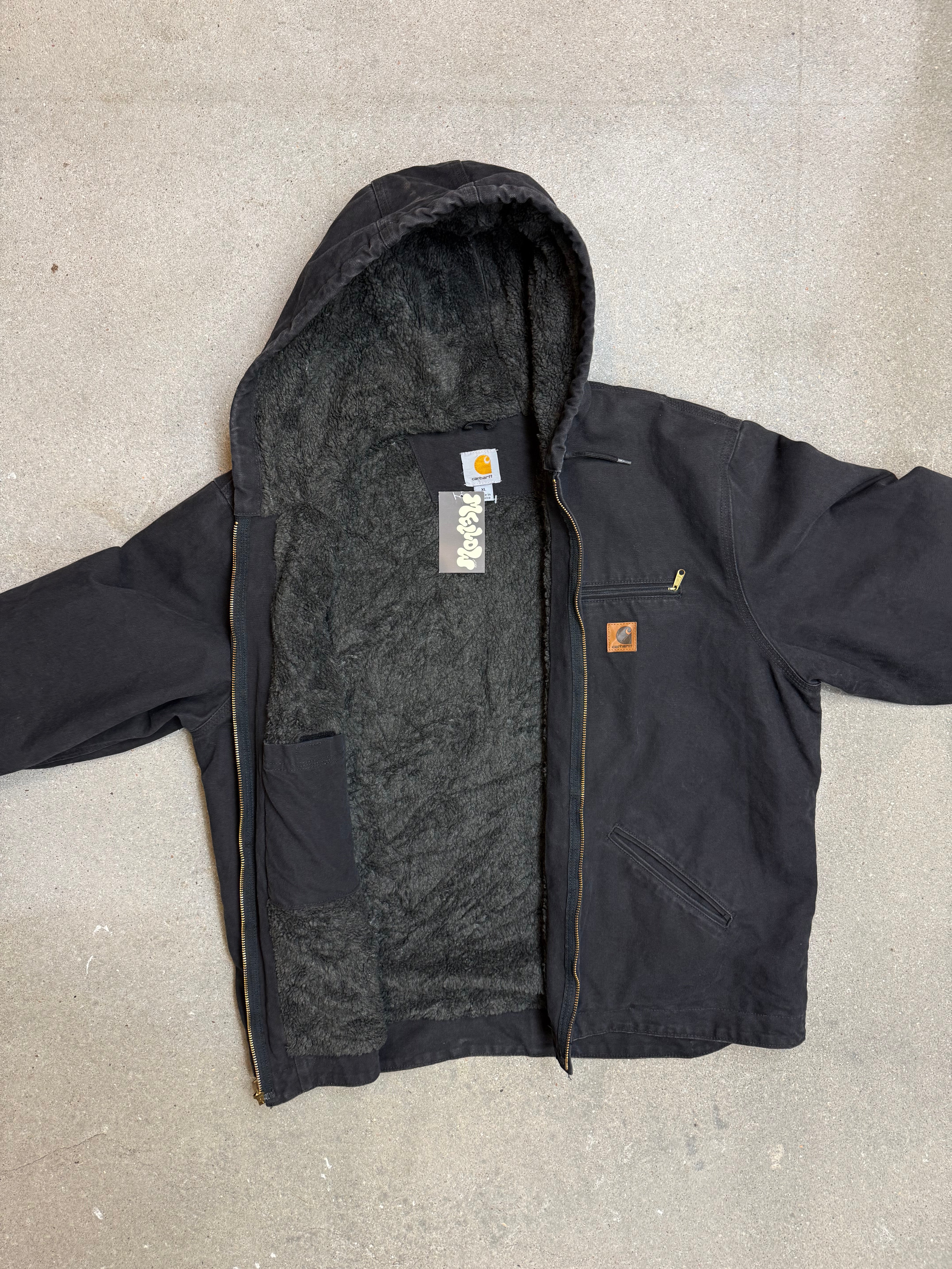 1990s Carhartt J141-BLK Mens Black Sherpa Lined Work Hooded Active Jacket (size XL Regular) Made in Mexico