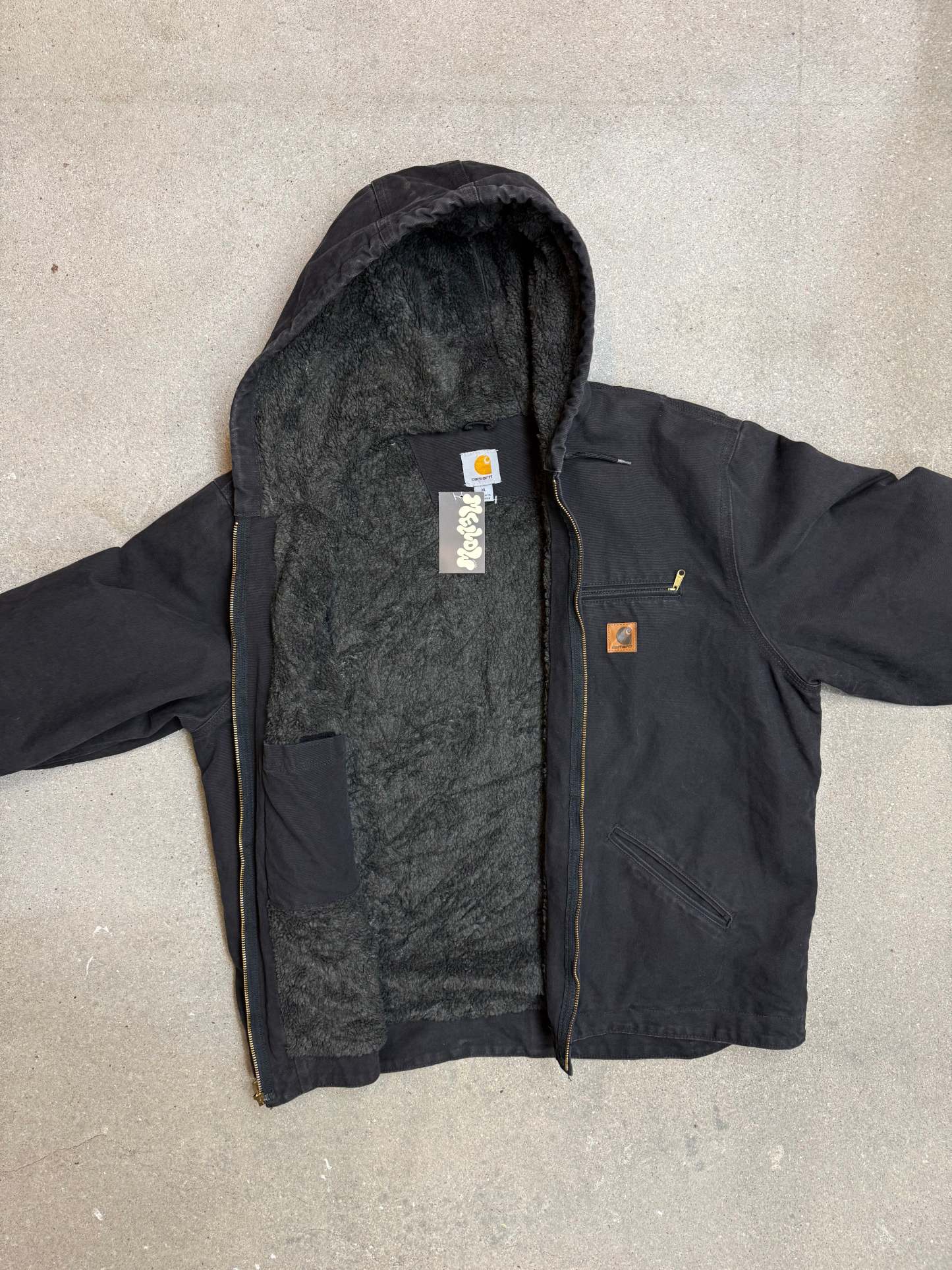 1990s Carhartt J141-BLK Mens Black Sherpa Lined Work Hooded Active Jacket (size XL Regular) Made in Mexico