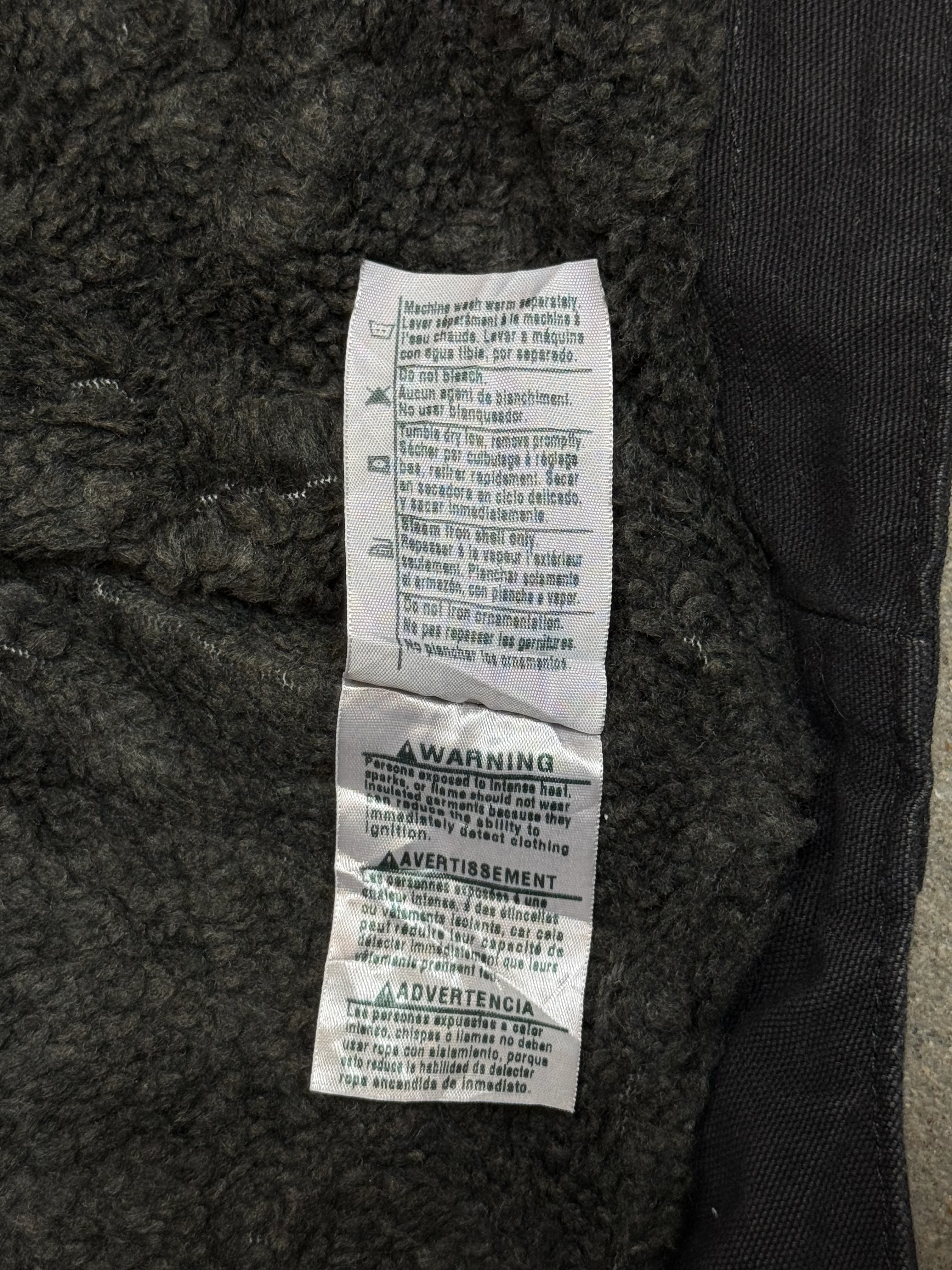 1990s Carhartt J141-BLK Mens Black Sherpa Lined Work Hooded Active Jacket (size XL Regular) Made in Mexico