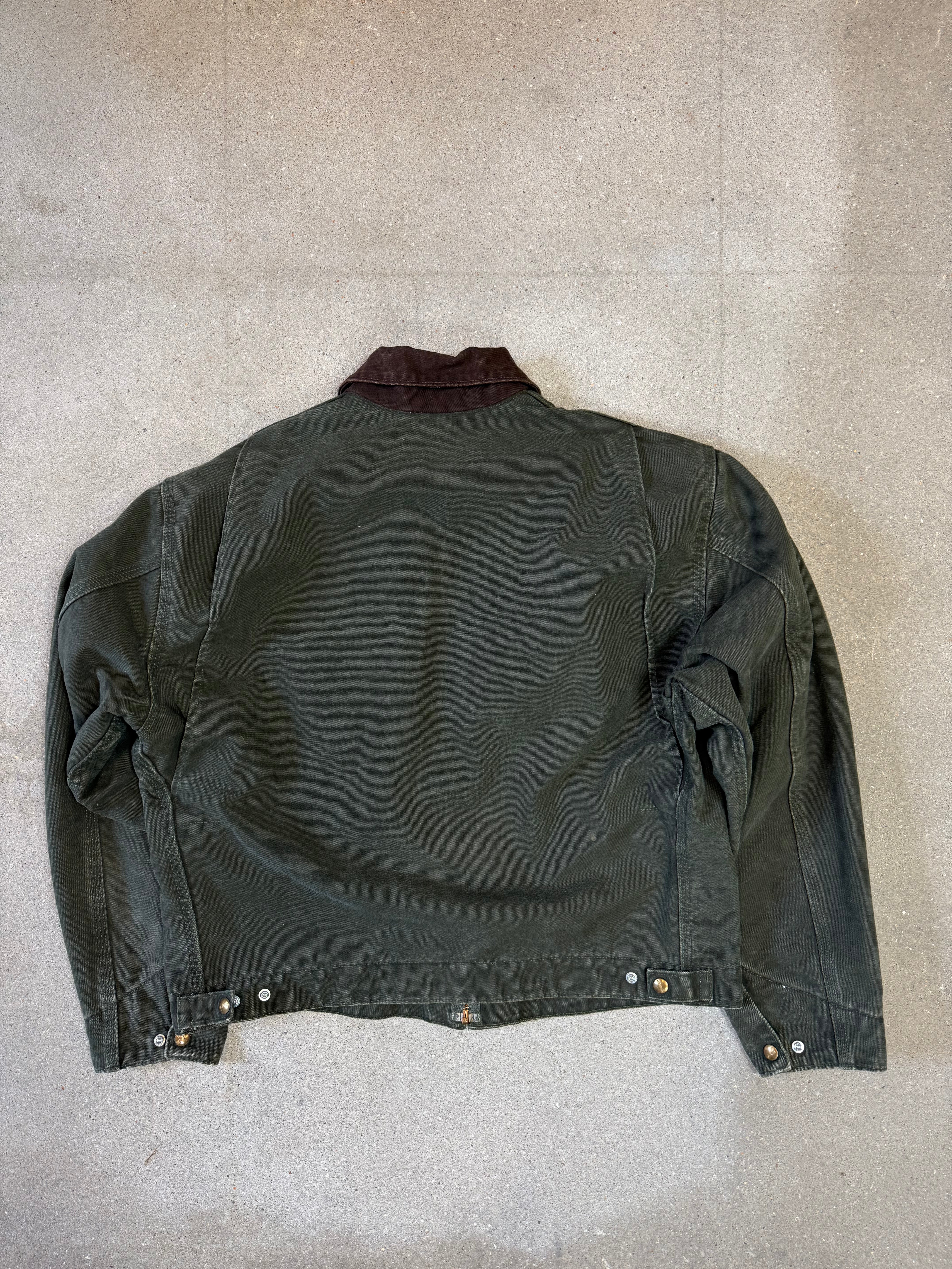 Rare 1990s Carhartt Detroit Jacket J97 MOS faded forest green / brown contrast collar (size L) (size Large regular)