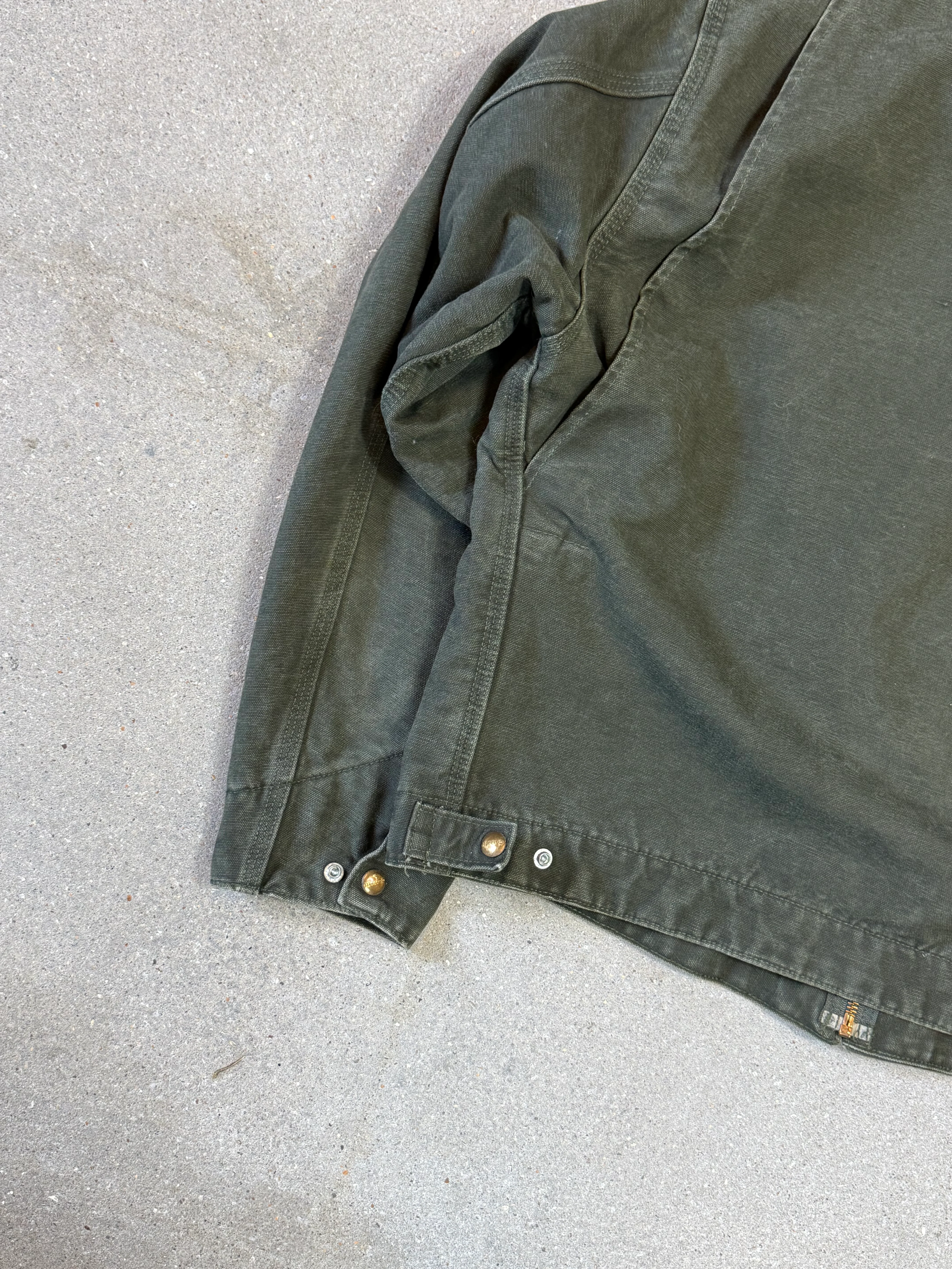 Rare 1990s Carhartt Detroit Jacket J97 MOS faded forest green / brown contrast collar (size L) (size Large regular)