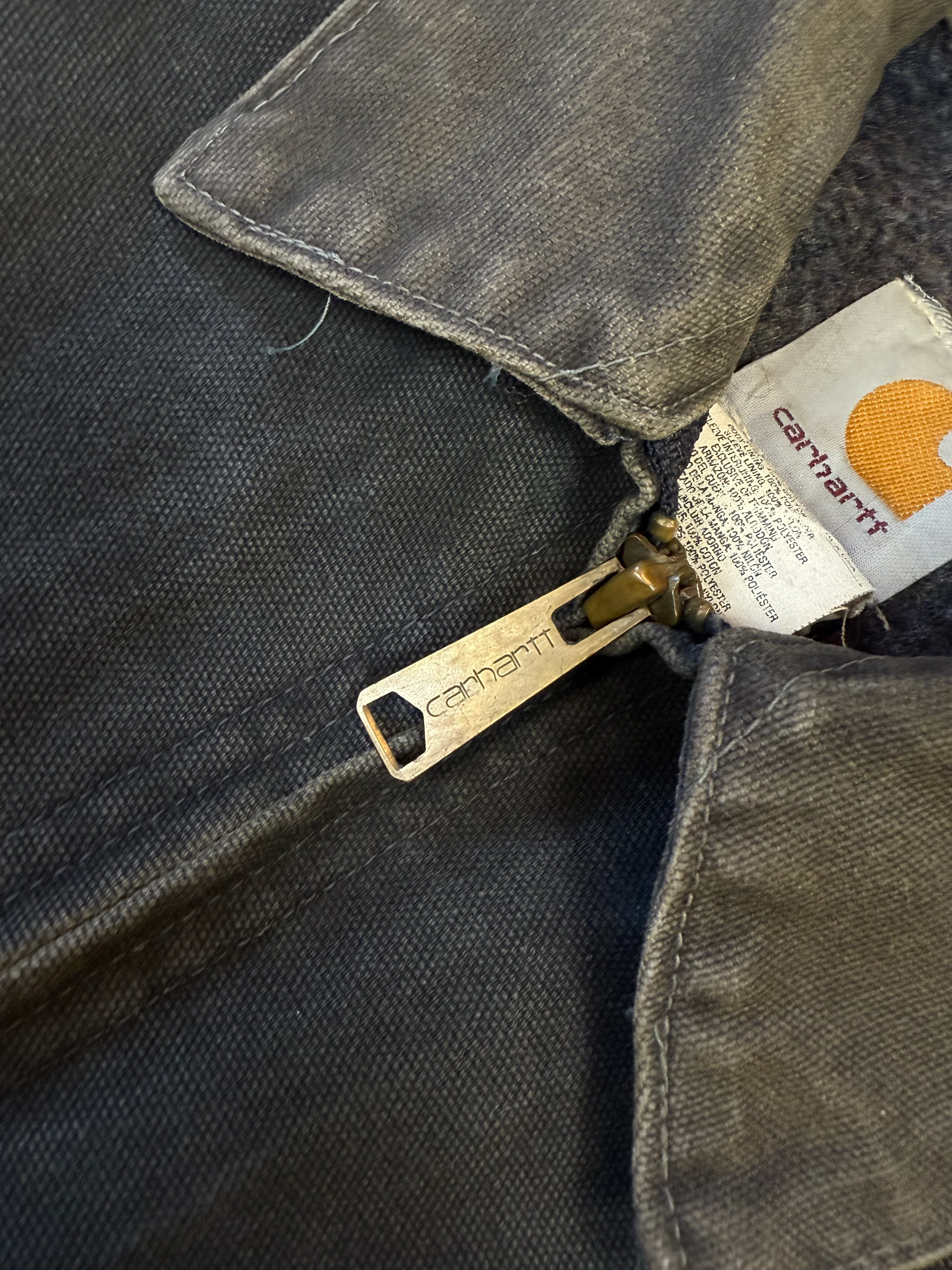 Rare 1990s Carhartt Detroit Jacket J97 PTL faded dark green / contrast collar (size XL) (size X-Large regular)