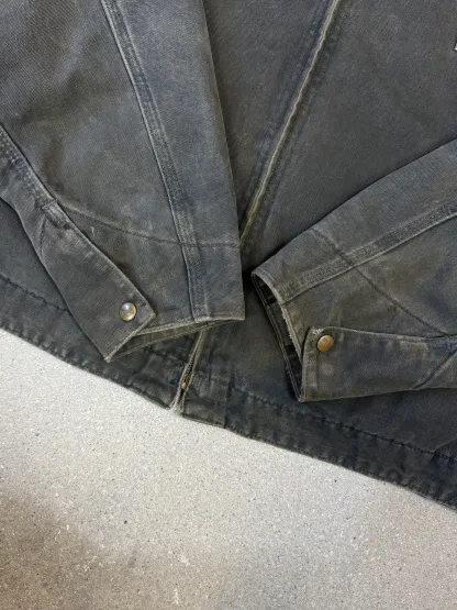 Rare 1990s Carhartt Detroit Jacket J97 PTL faded dark green / contrast collar (size XL) (size X-Large regular)