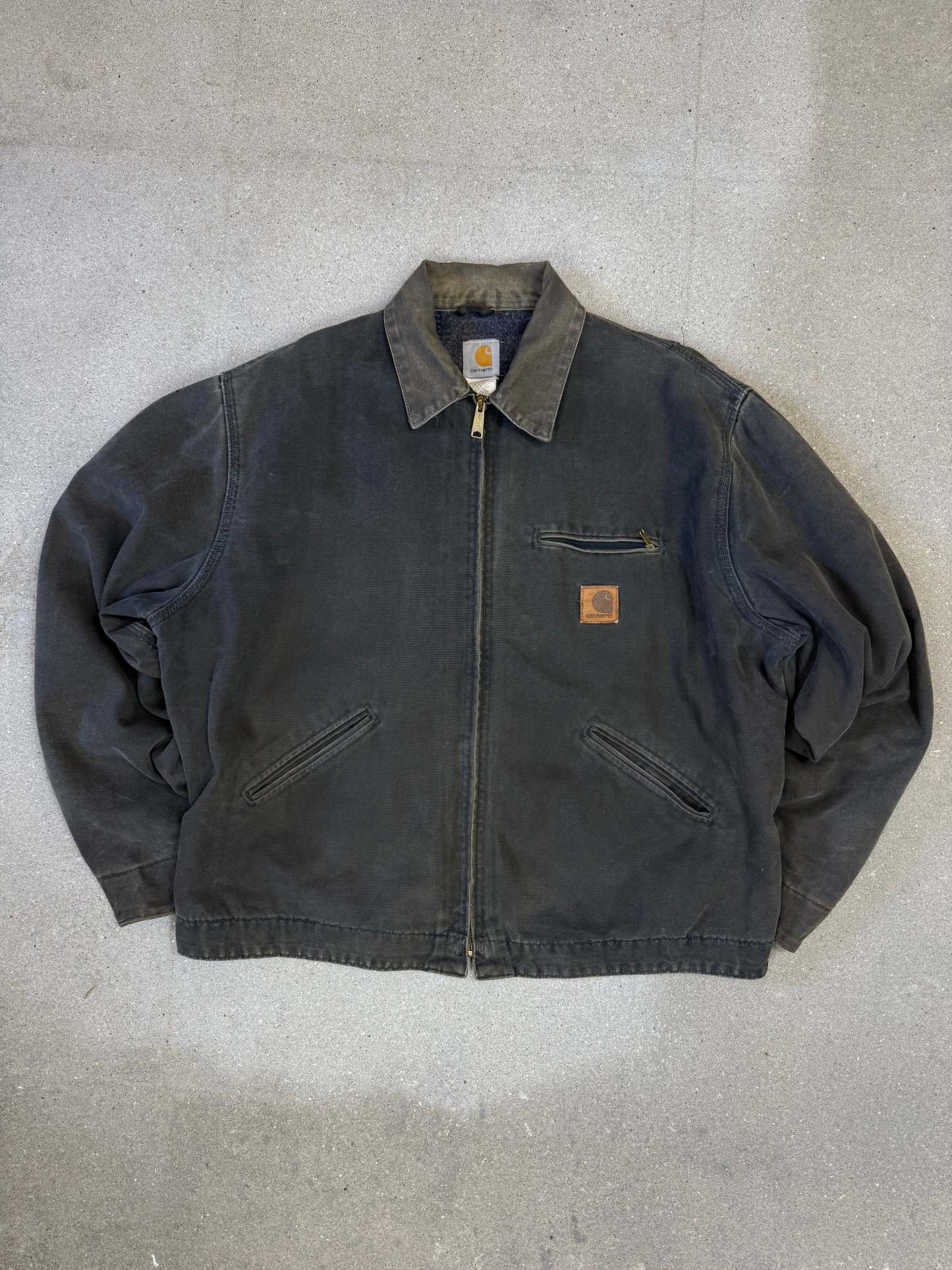Rare 1990s Carhartt Detroit Jacket J97 PTL faded dark green / contrast collar (size XL) (size X-Large regular)