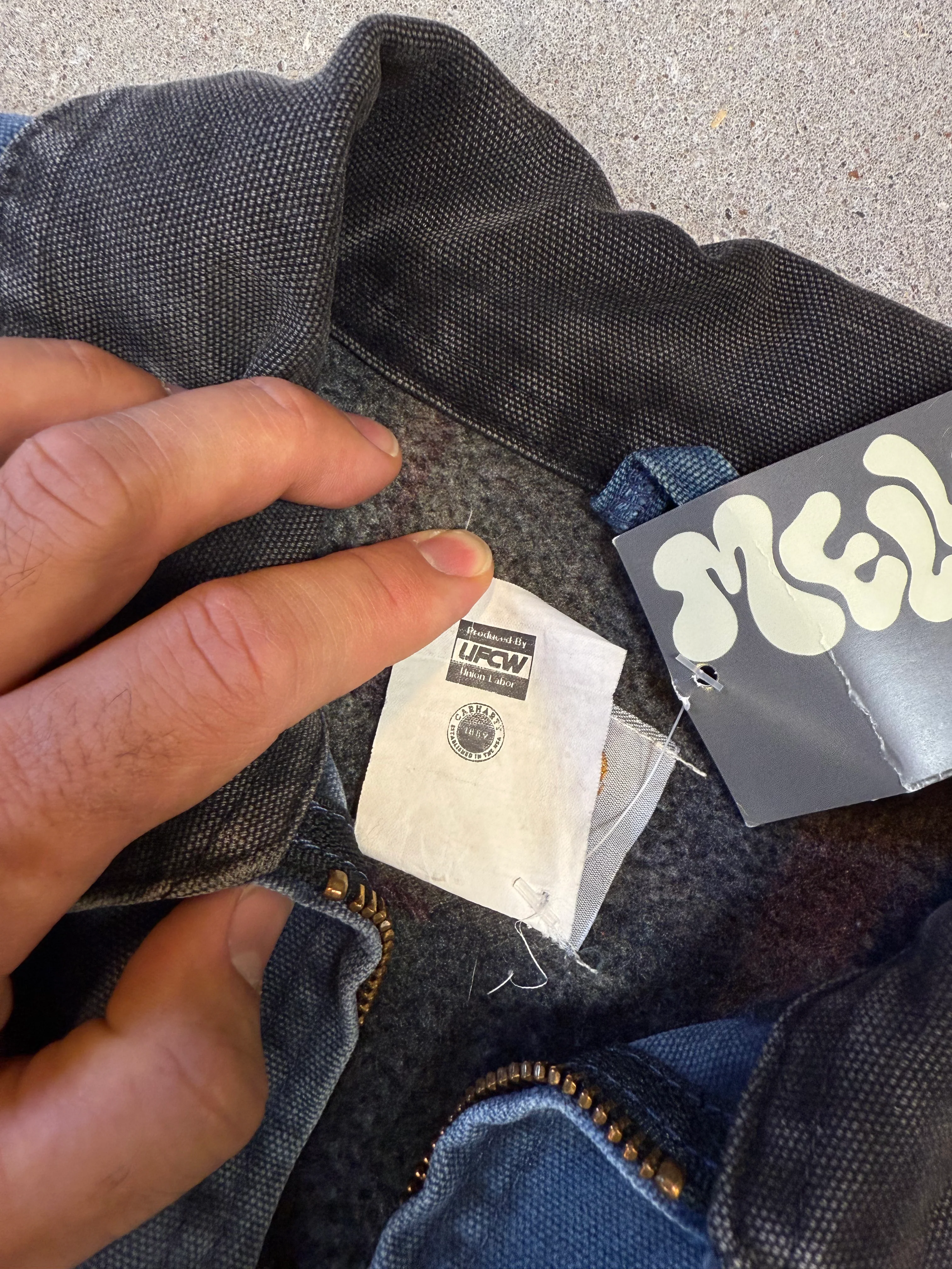 Very Rare 1990s Carhartt Detroit Jacket J65 BLU faded petrol blue / contrast collar (size XL) (size X-Large regular)