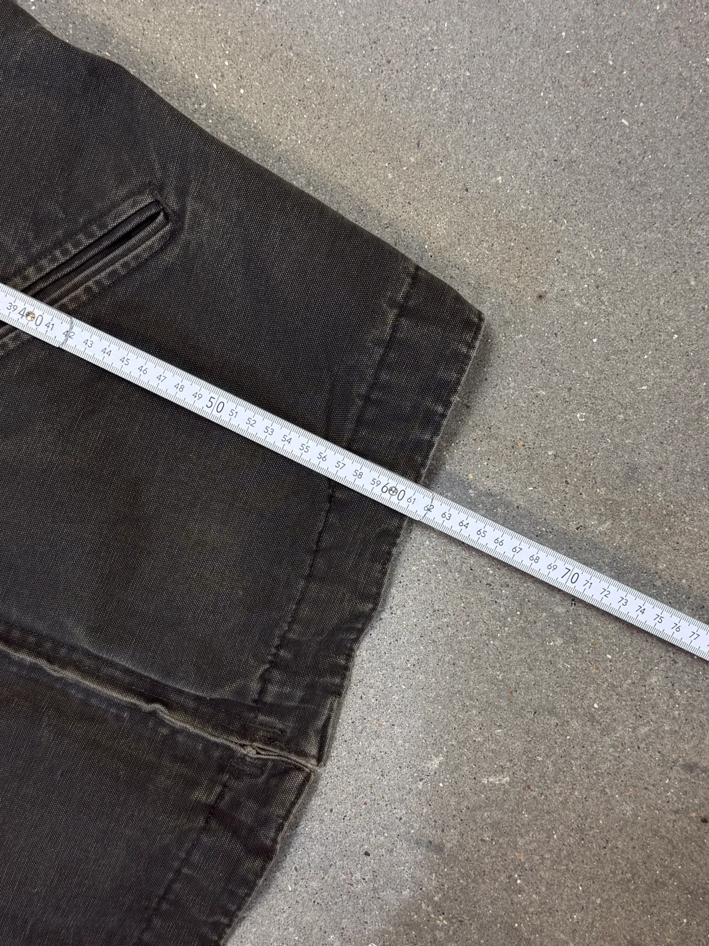 1990s Carhartt Detroit Jacket J97 MOS 'Made in USA' faded green / brown contrast collar (size L) (size Large regular)