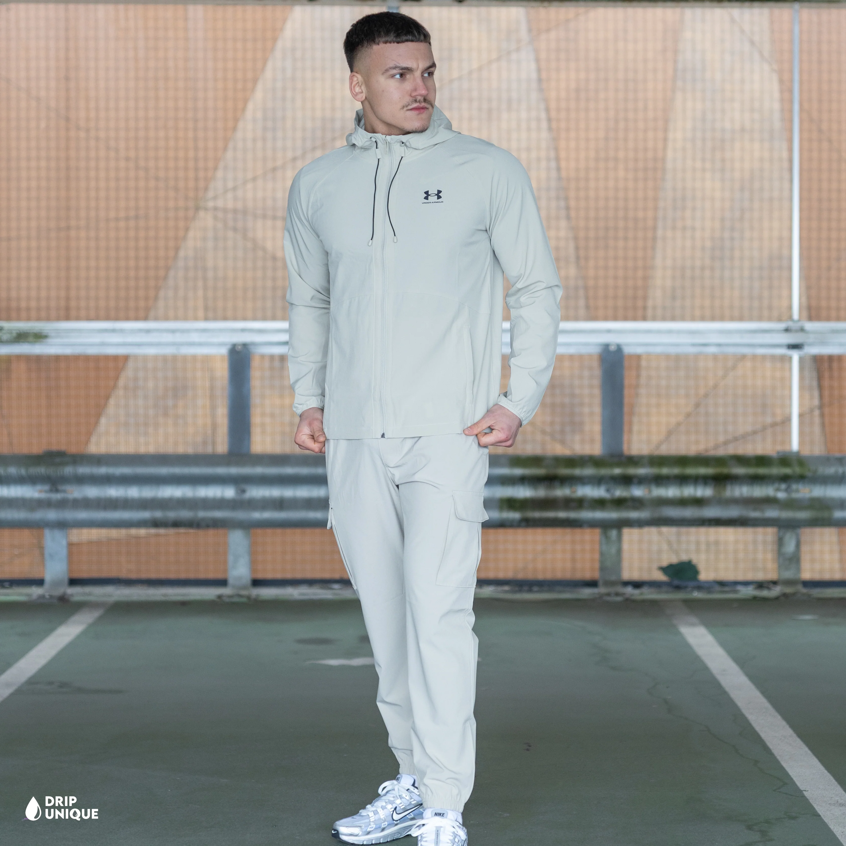 Under Armour Woven Tracksuit Stone