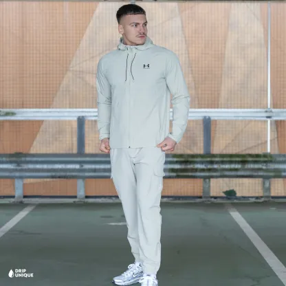 Under Armour Woven Tracksuit Stone