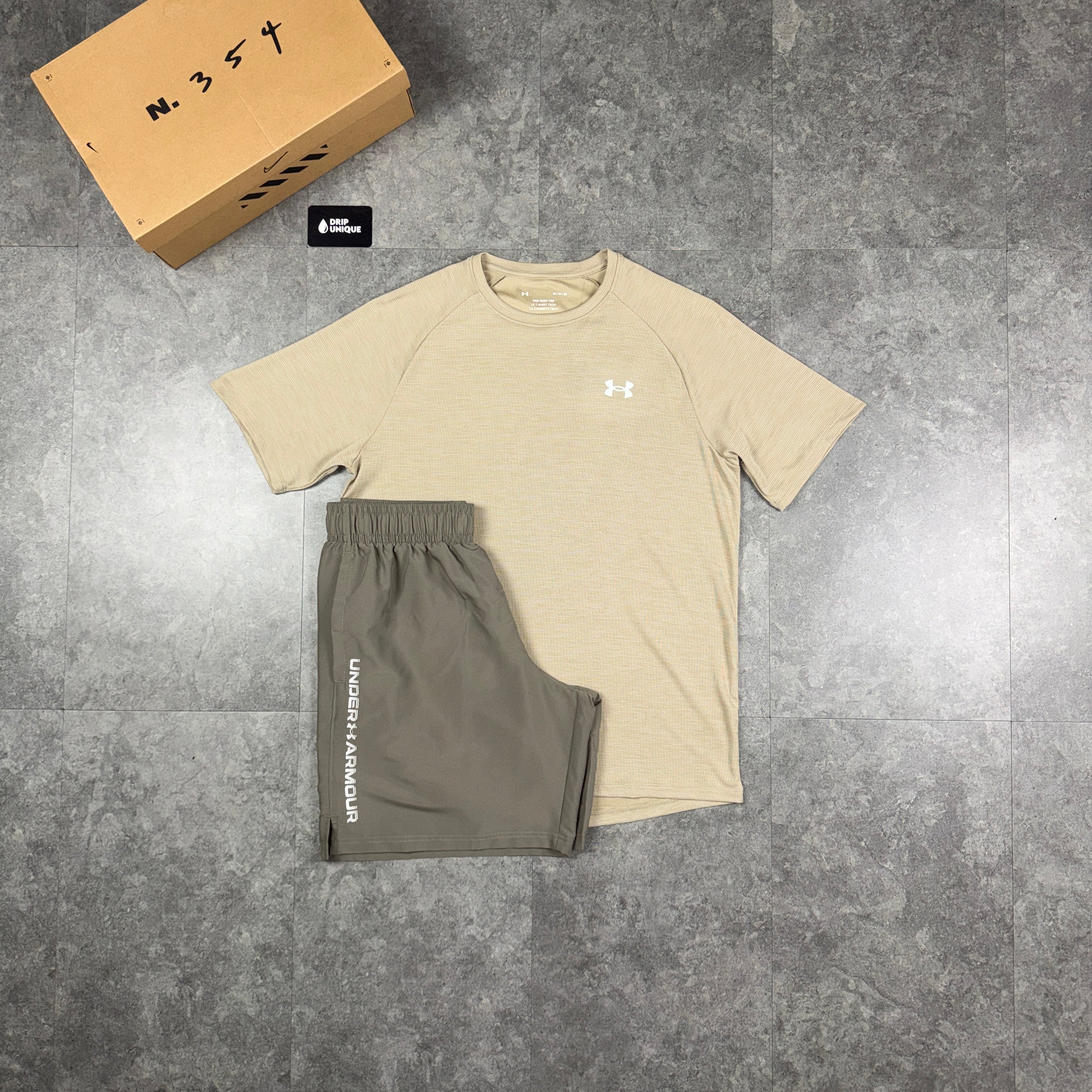 Under Armour Textured T-Shirt Beige / Beige Woodmark Shorts Set