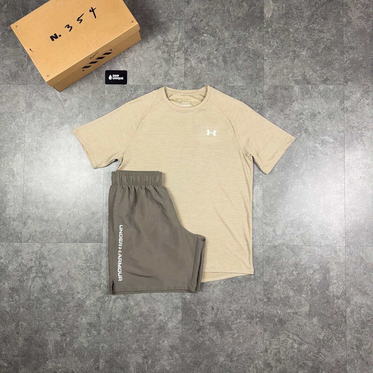 Under Armour Textured T-Shirt Beige / Beige Woodmark Shorts Set